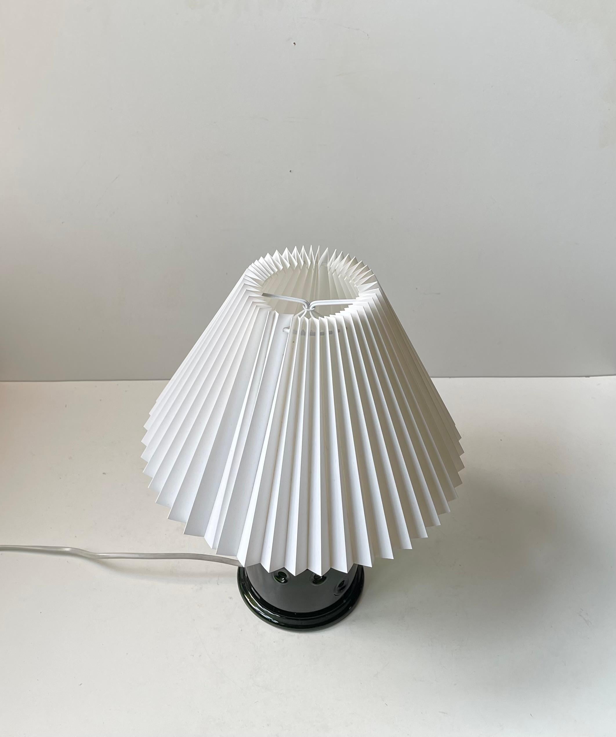 Vintage Green Glass Meteor Table Lamp by Michael Bang for Holmegaard, 1970s For Sale 3