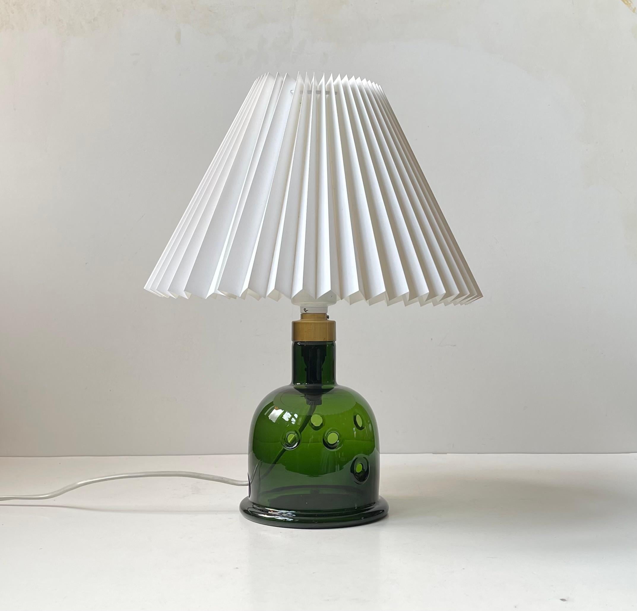Vintage Green Glass Meteor Table Lamp by Michael Bang for Holmegaard, 1970s In Good Condition For Sale In Esbjerg, DK