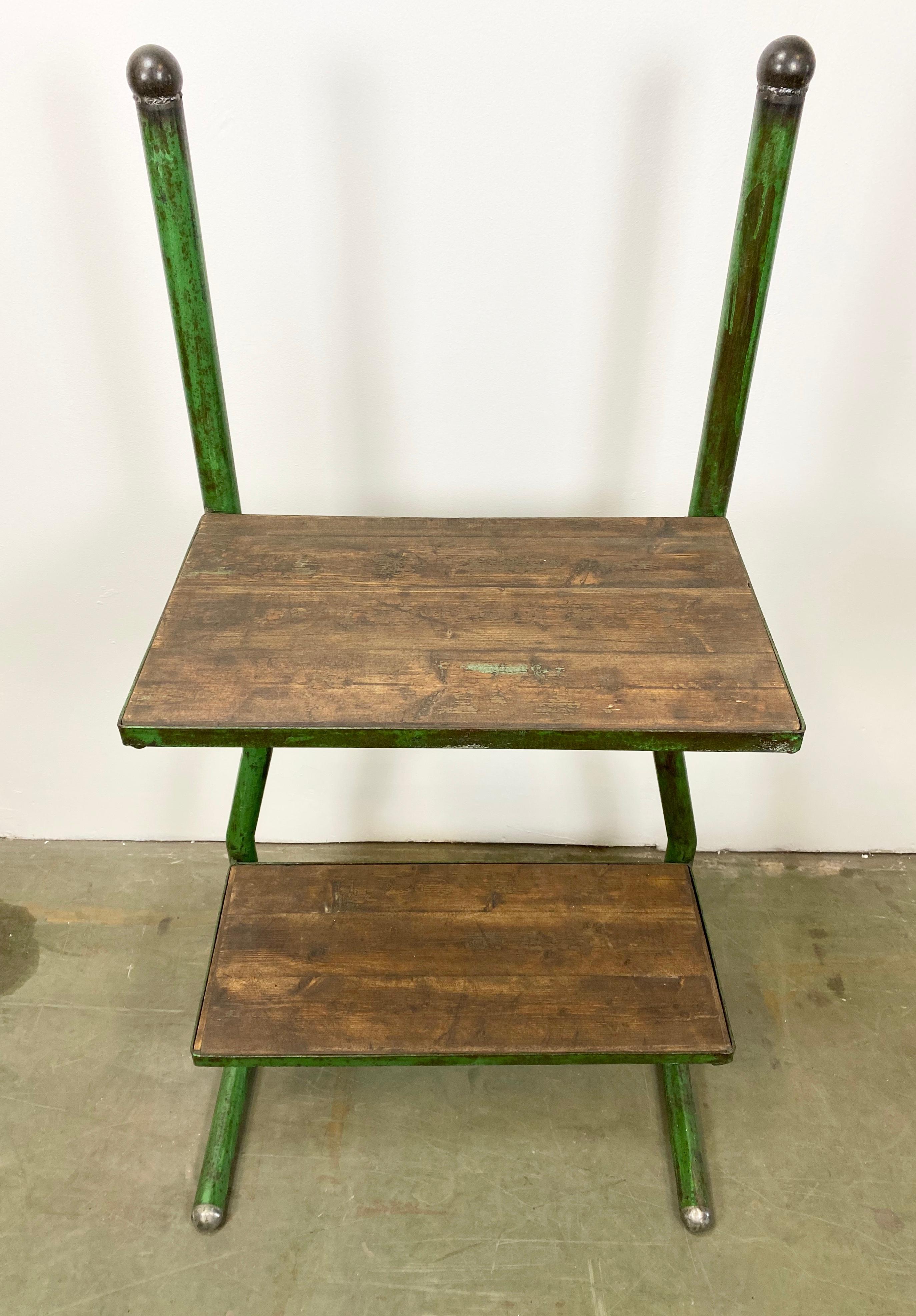 Vintage Green Industrial Shelf In Good Condition In Kojetice, CZ