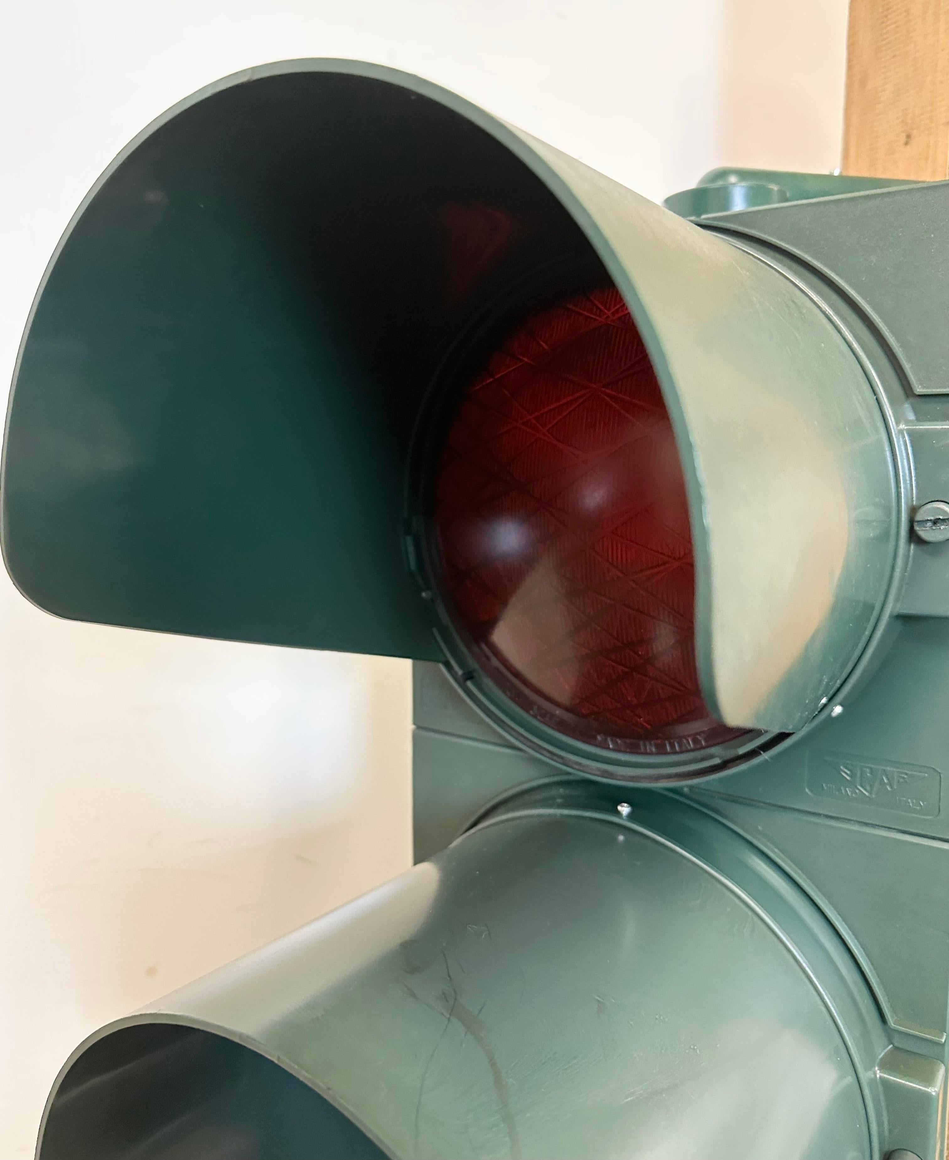Vintage Green Italian Traffic Lights, 1980s For Sale 2