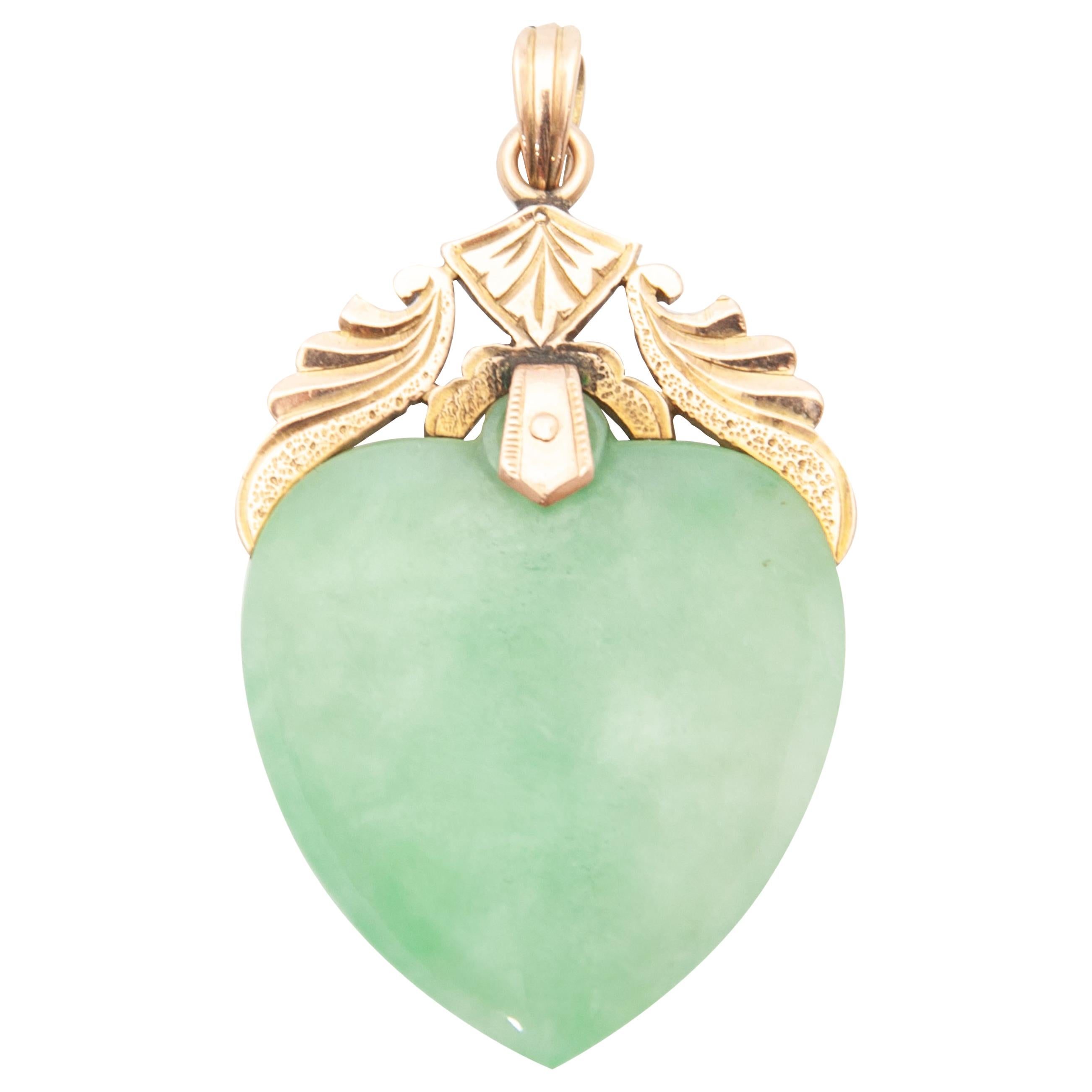  Vintage Gold Heart Shape Jade Love Pendant