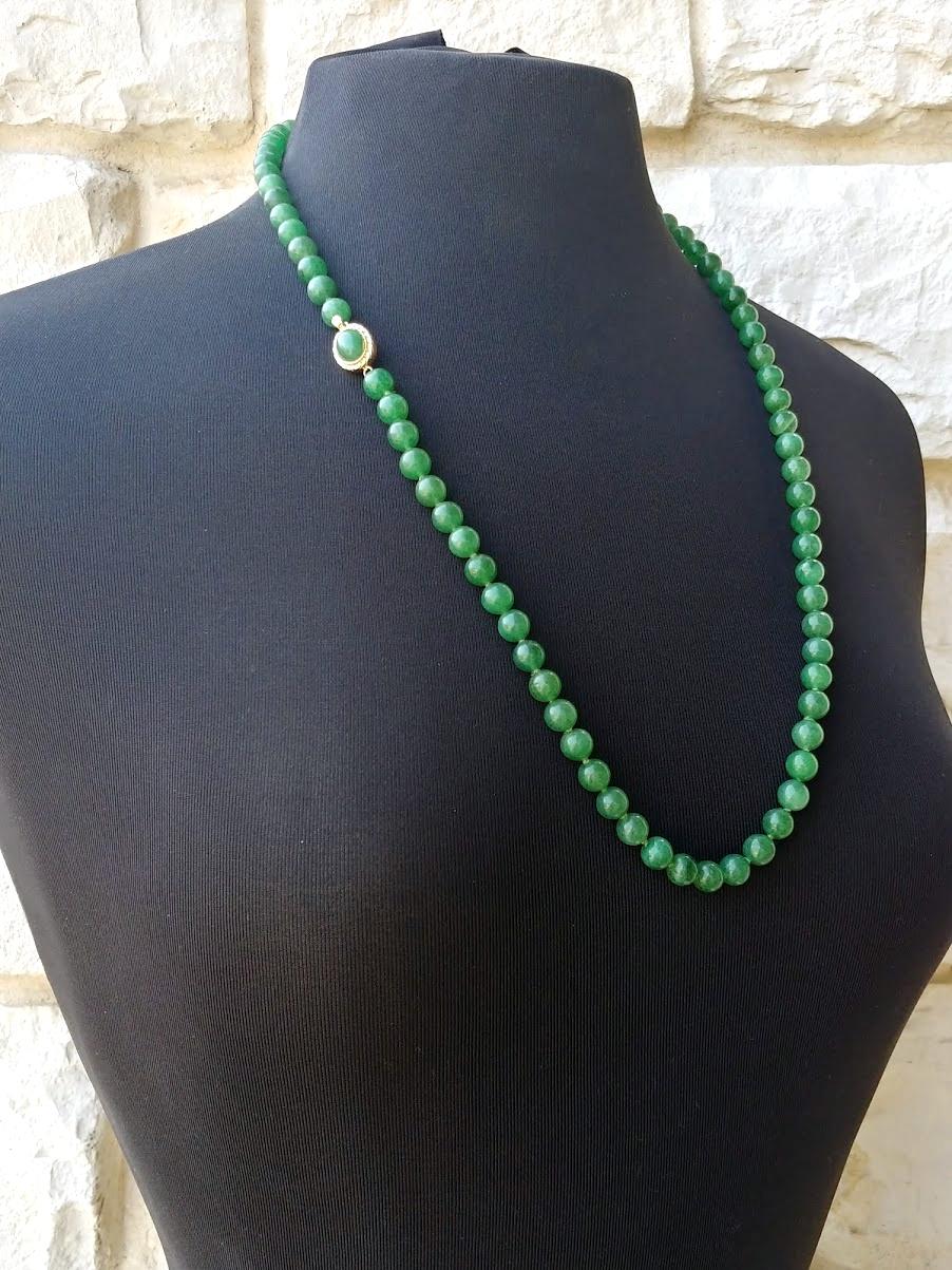 Halskette aus grüner Jade in Grün 3