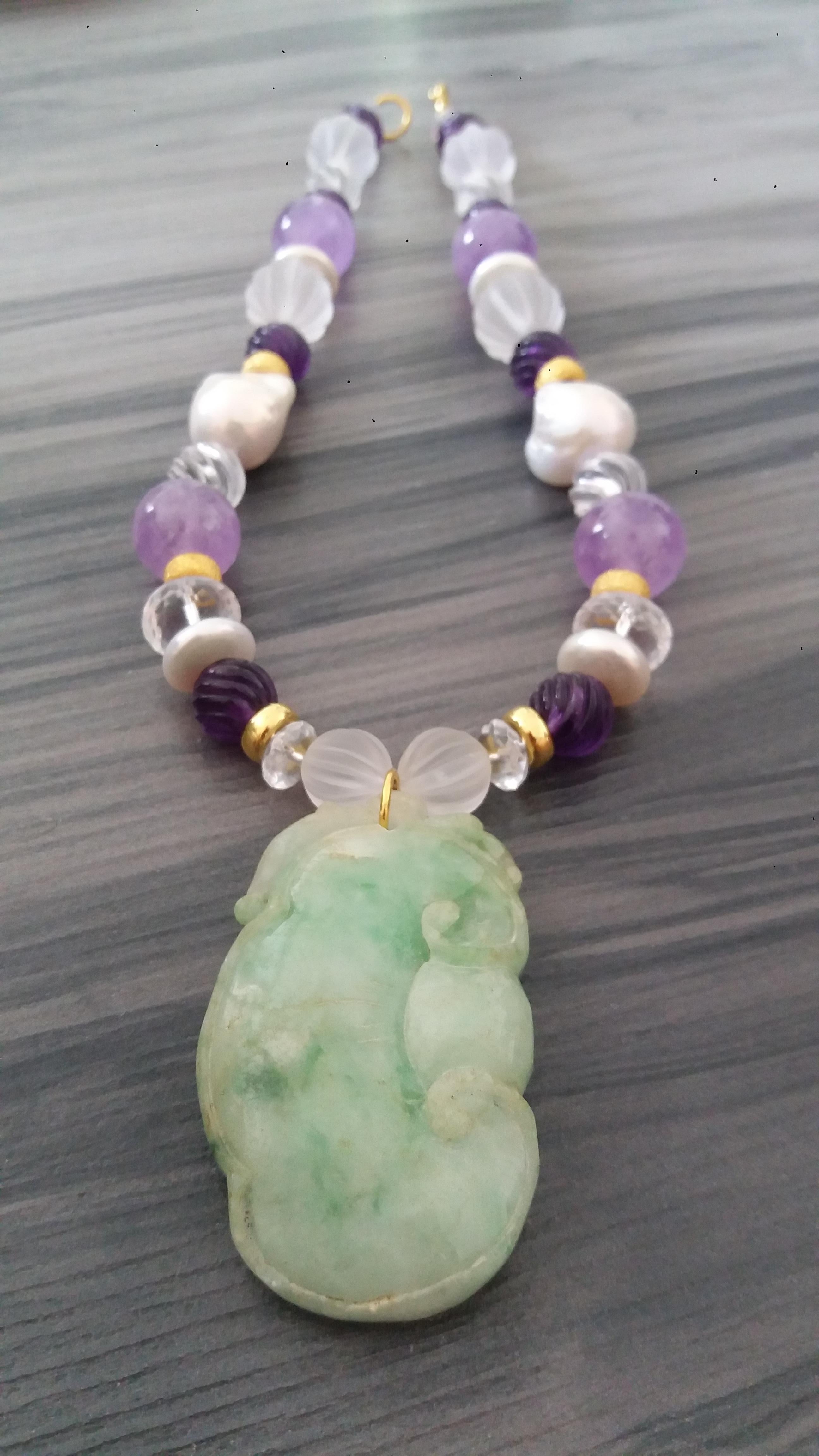 Mixed Cut Vintage Green Jade Pendant Amethyst Baroque Pearls Quartz Yellow Gold Necklace For Sale