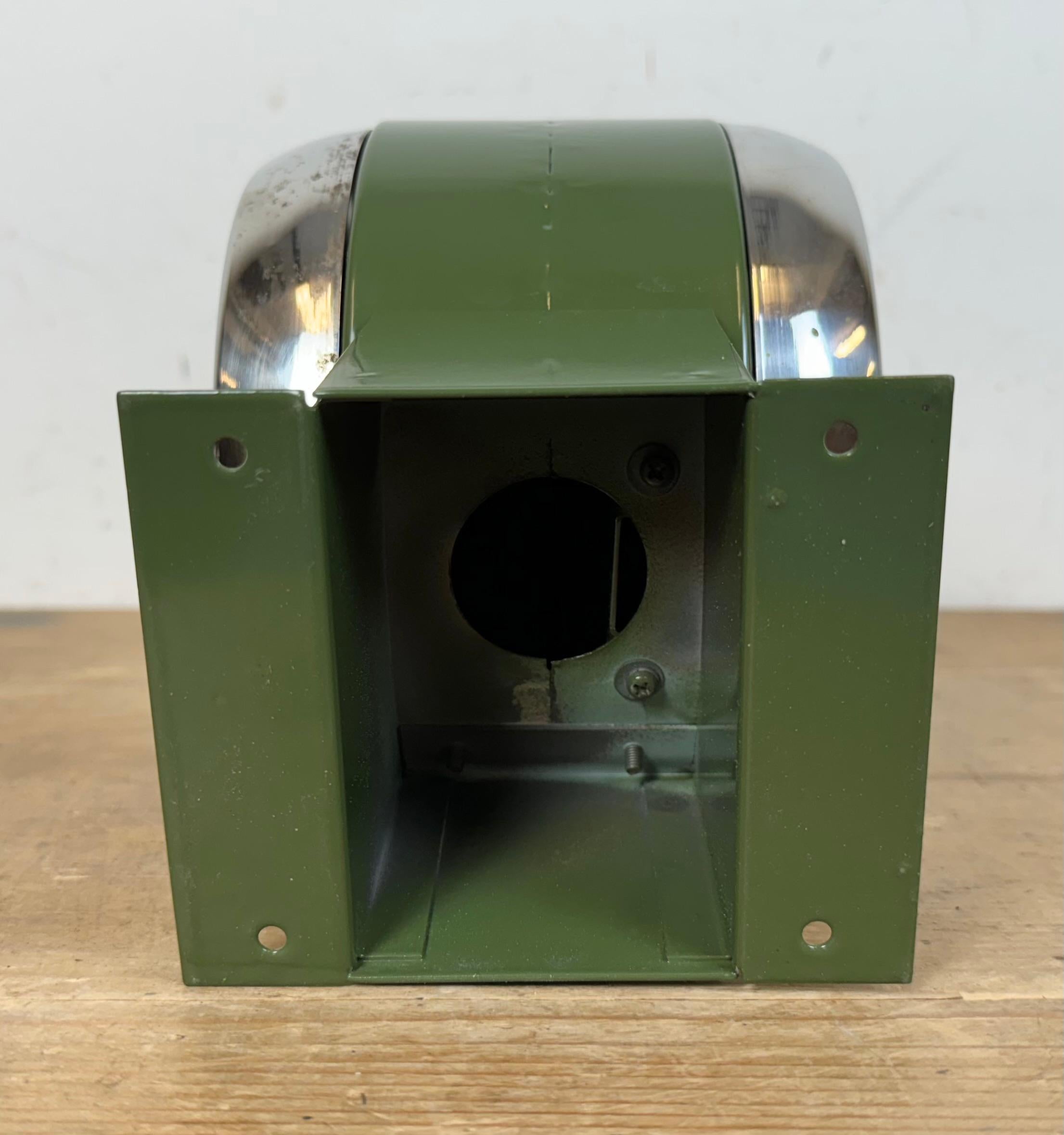 Vieille horloge murale Kappa Maritime verte à double face, années 1980 en vente 8