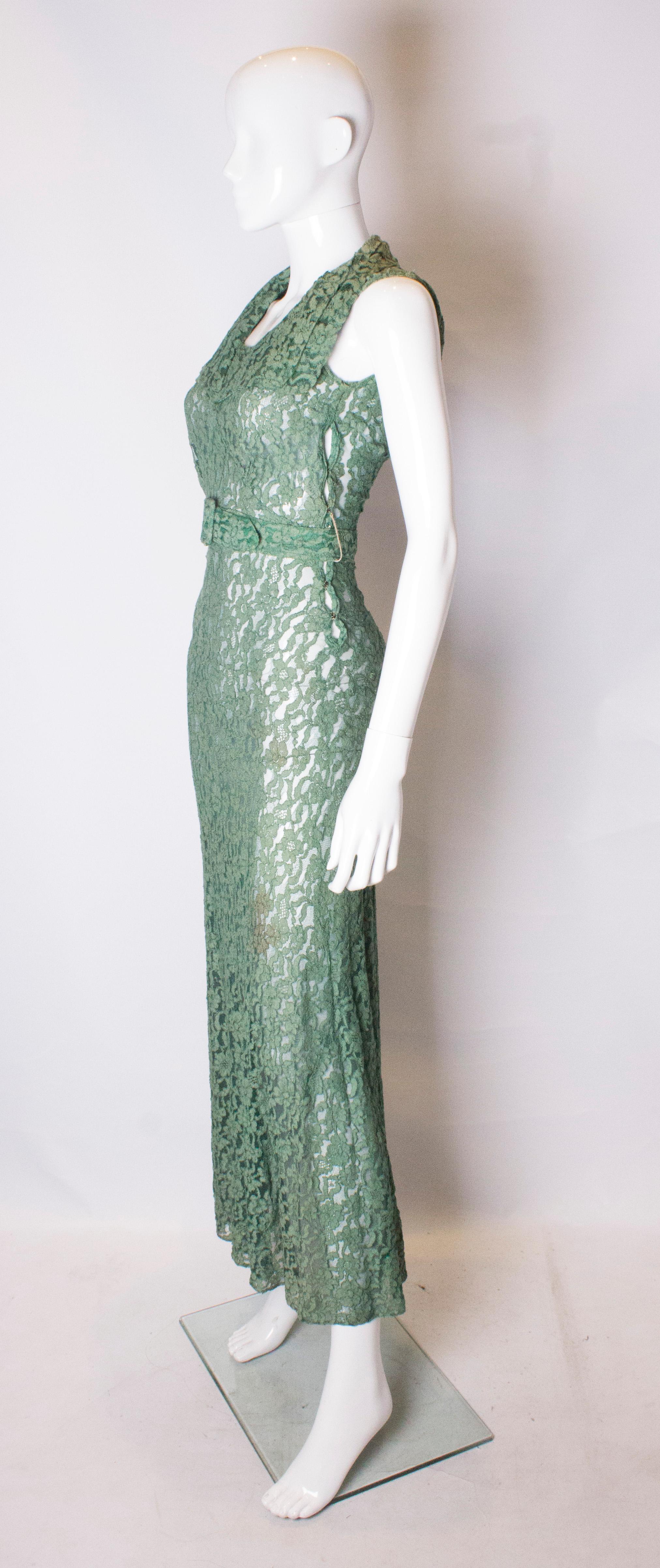 Vintage Grün Spitze 1920er Jahre Kleid (Grau) im Angebot
