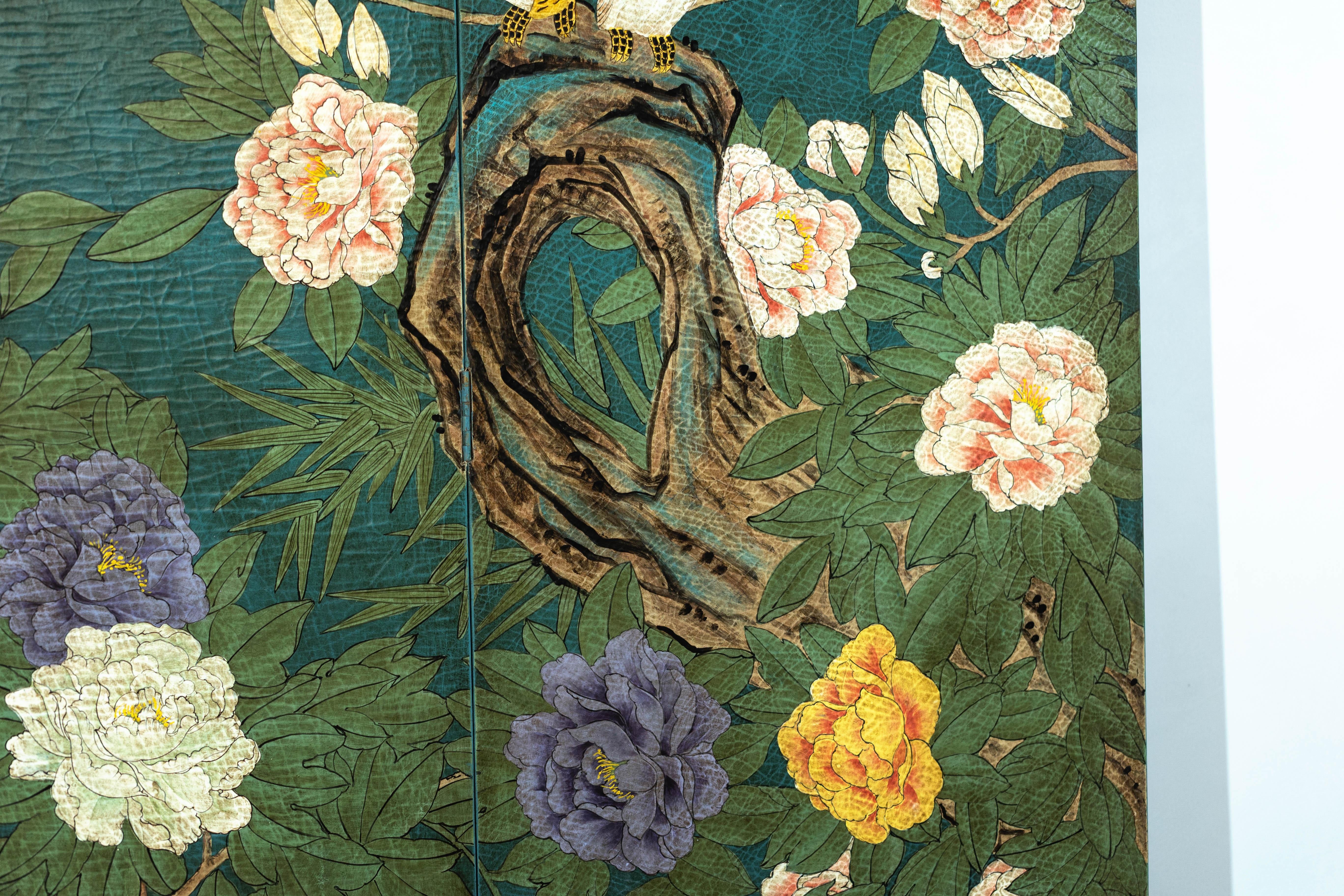 Green Lacquered Screen Room Divider with Hand-Painted Birds and Peonies 8