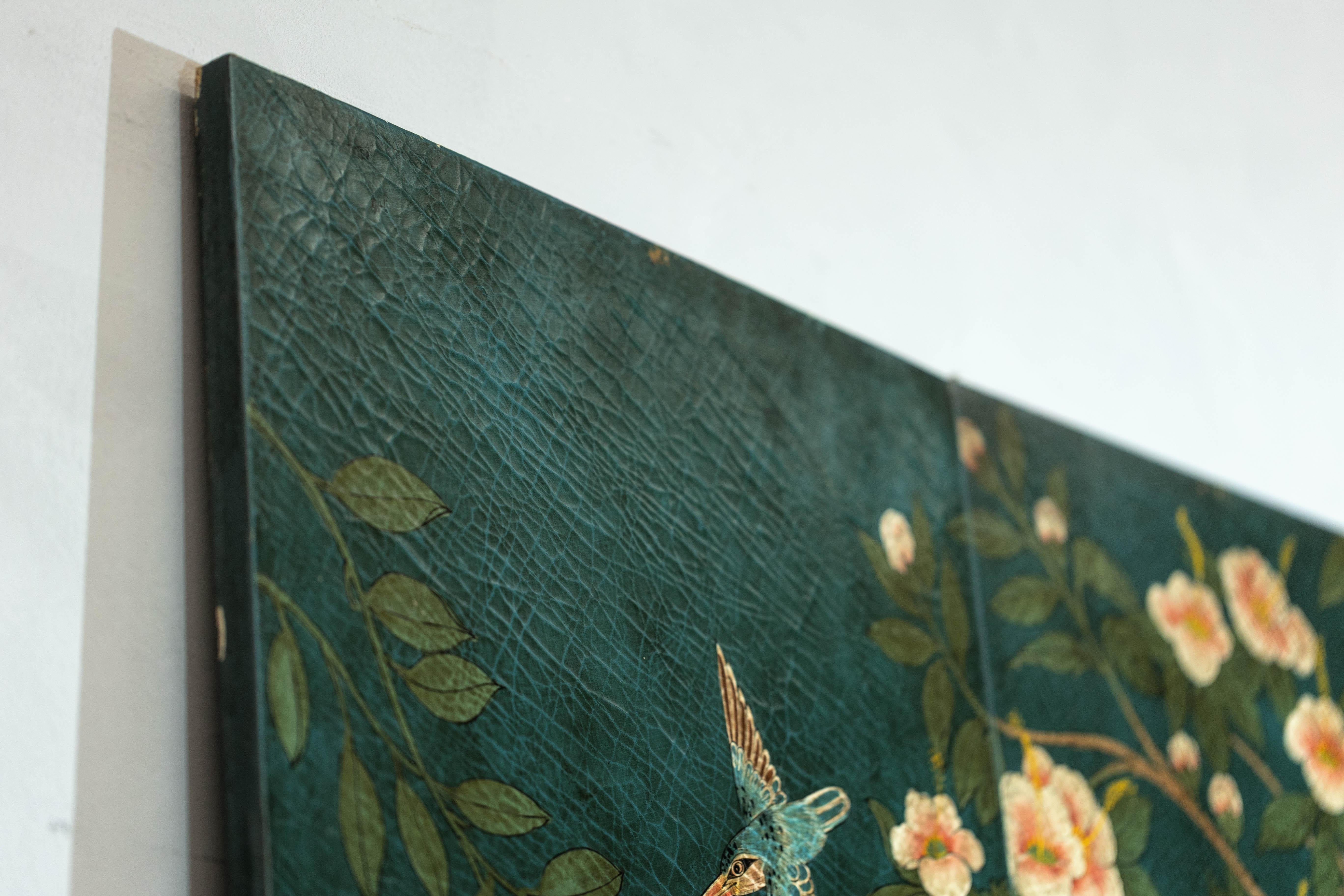Green Lacquered Screen Room Divider with Hand-Painted Birds and Peonies 10