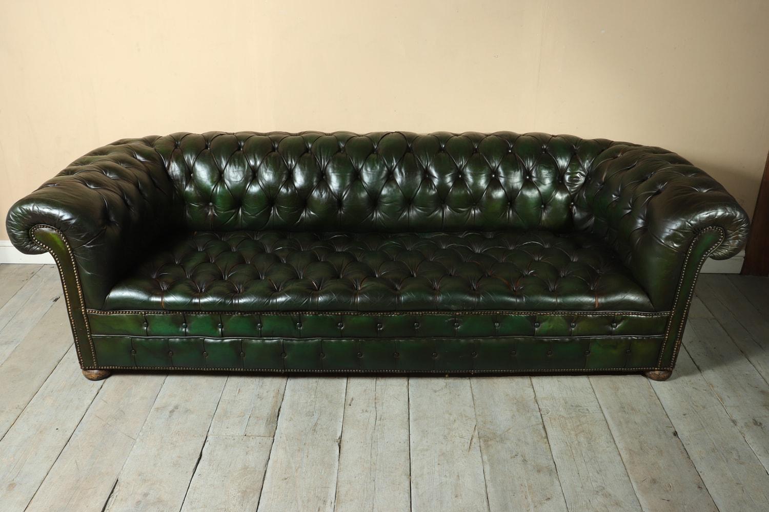 Vintage Green Leather Chesterfield 3