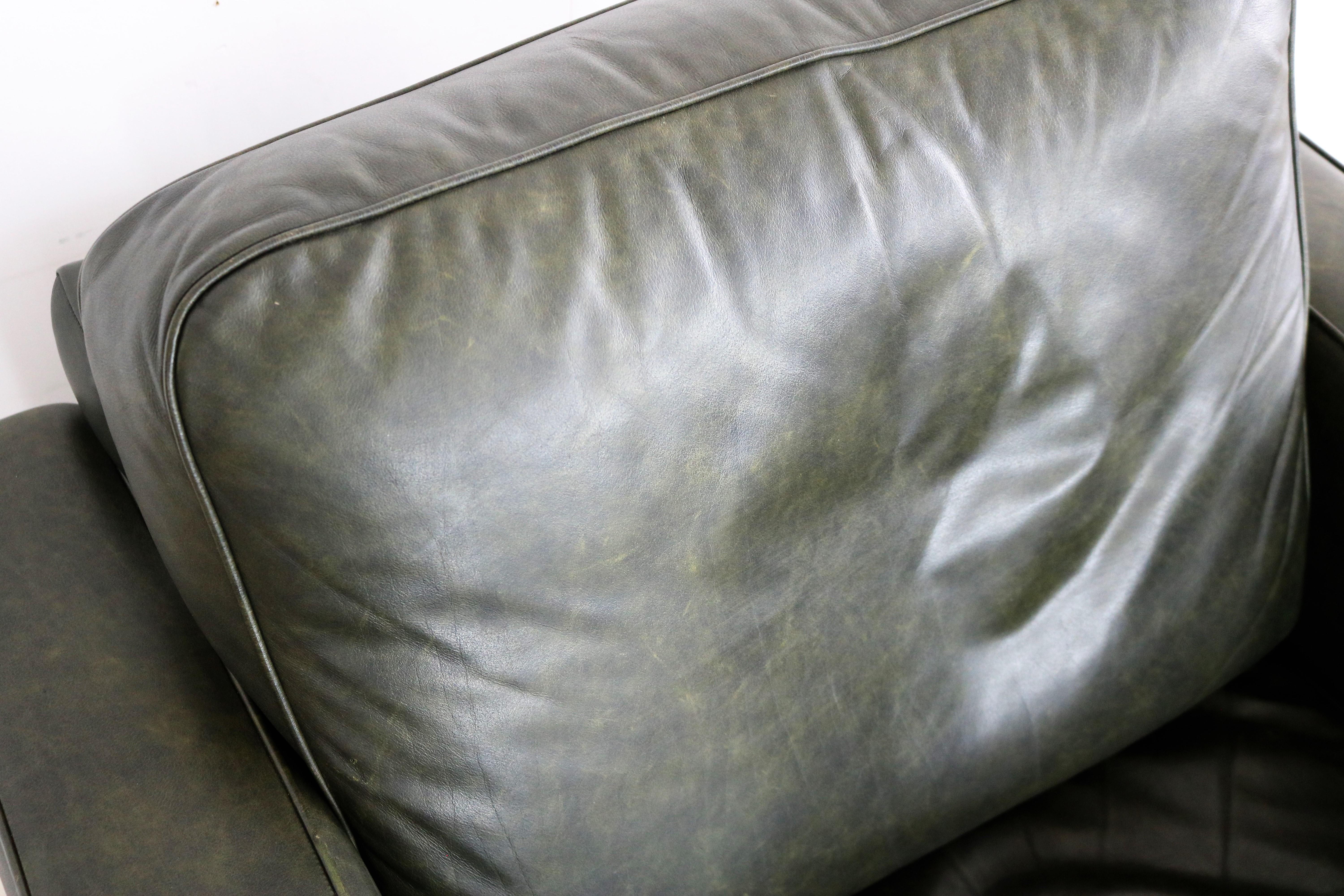 Vintage Green Leather Club Chair For Sale 7