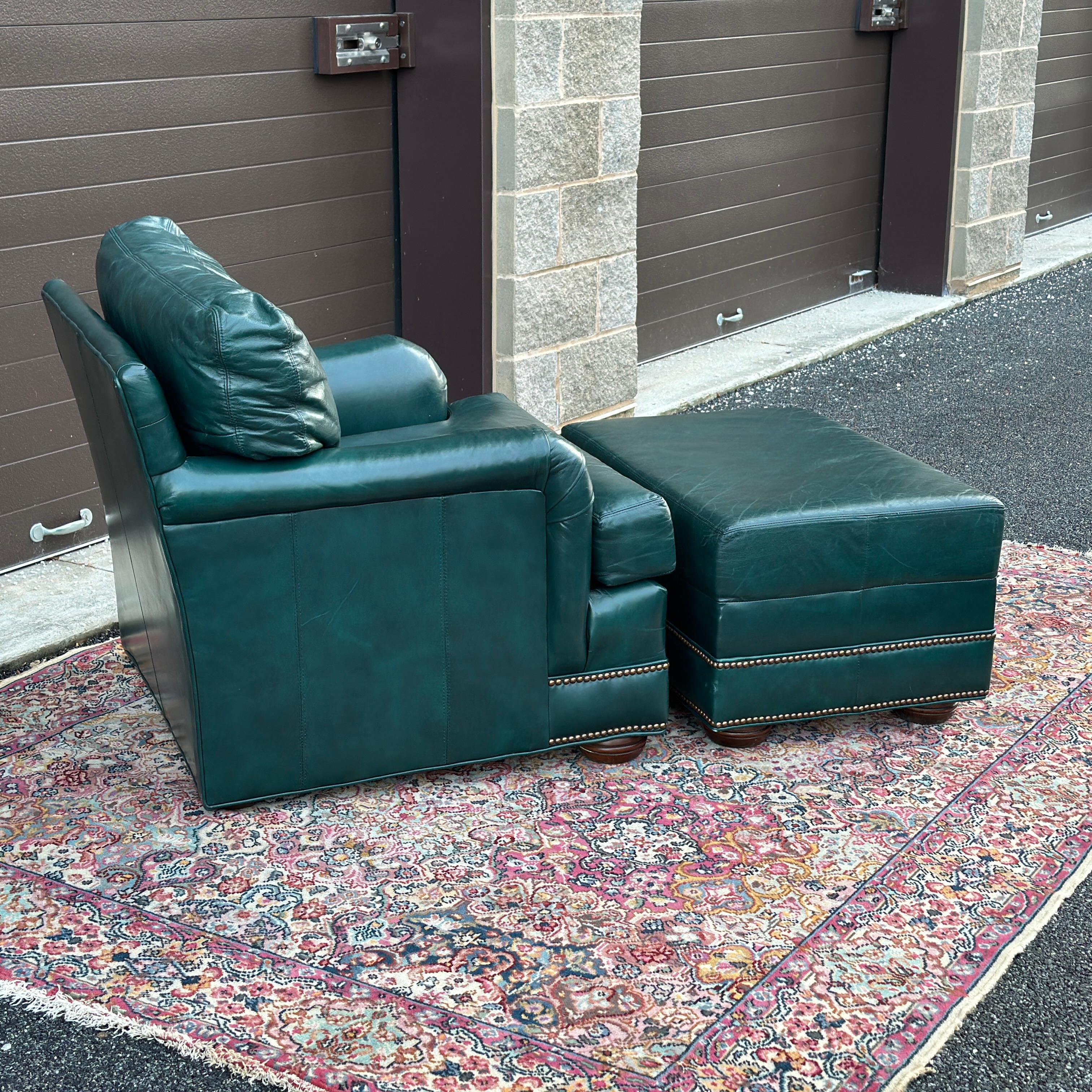 High quality vintage Green Leather Lounge Chair and Ottoman set with brass tack trim and bun feet by Hickorycraft. Ottoman measures approximately 30.5ʺW × 21.25ʺD × 16.5ʺH.
Matching loveseat also available at time of listing! 