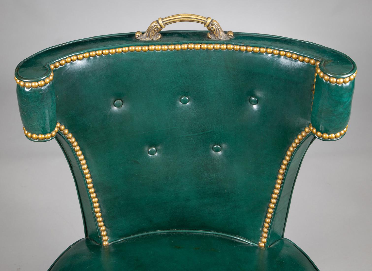 Vintage Green Leather Side or Desk Chair In Good Condition For Sale In Sheffield, MA