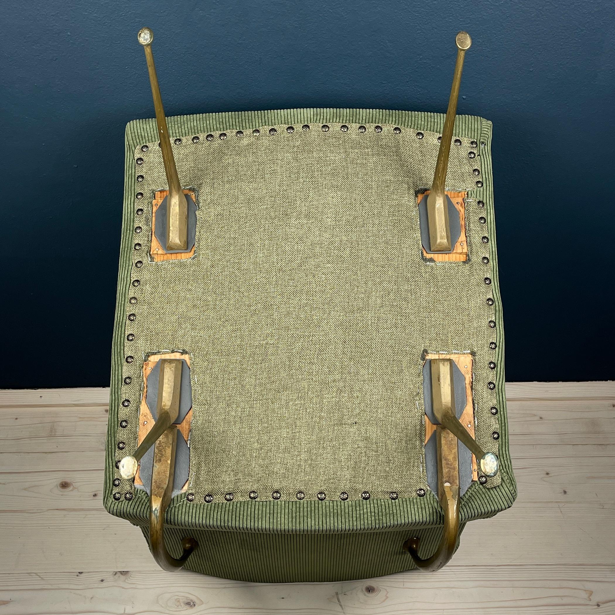 Vintage green lounge chair Italy 1950s 8