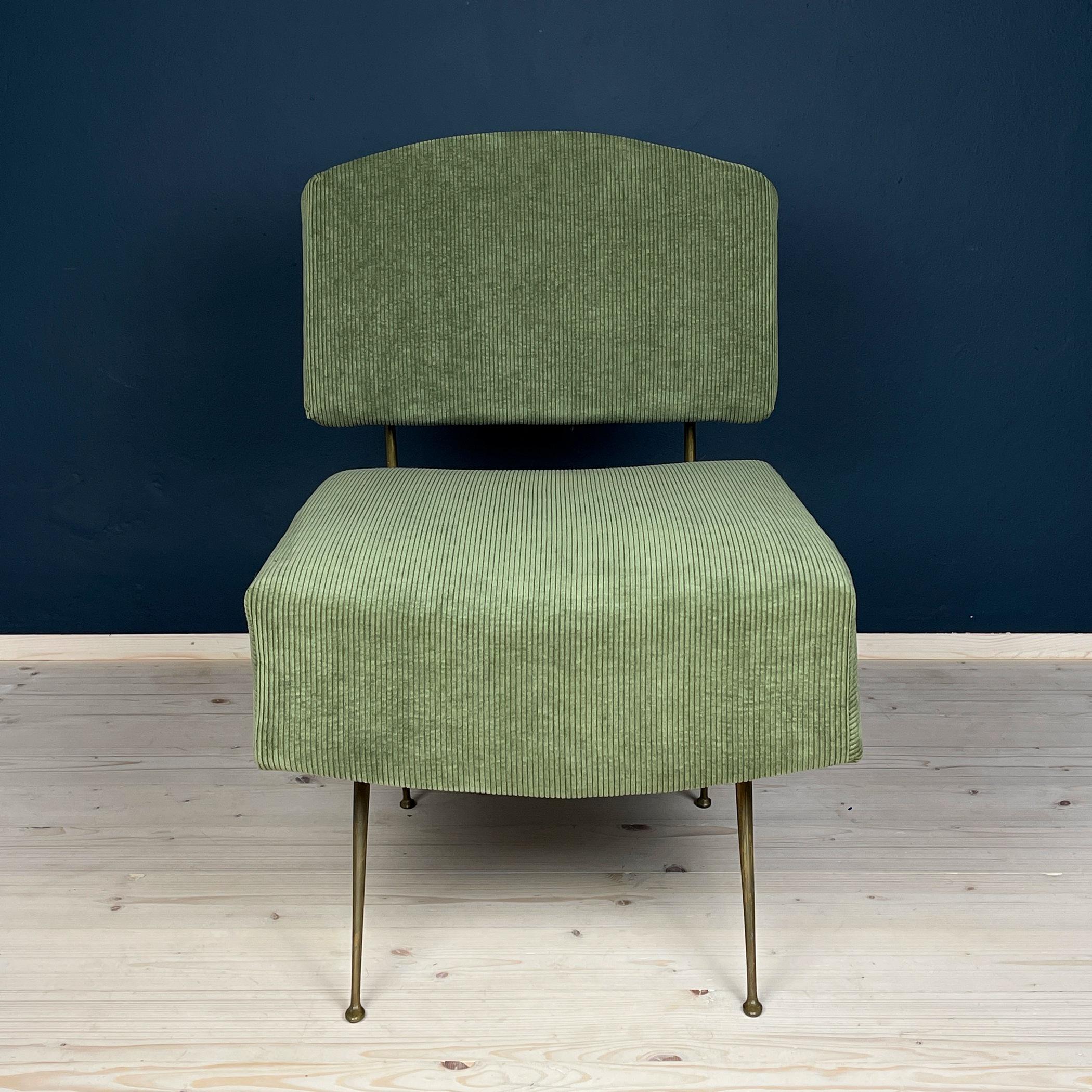 Mid-Century Modern Vintage green lounge chair Italy 1950s