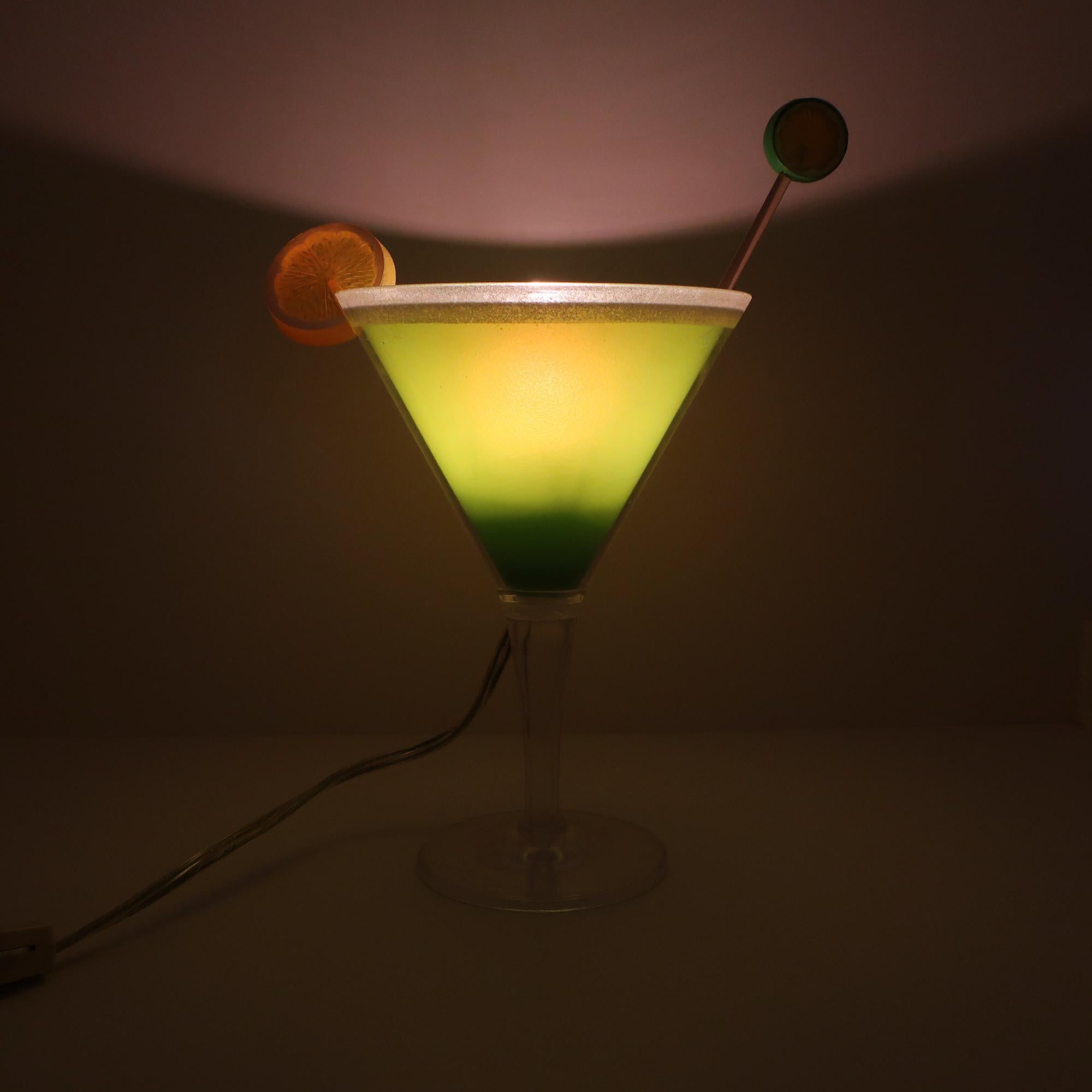 Vintage Green Lucite Margarita Lamp For Sale 2