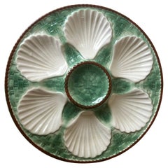 Retro Green Majolica Oyster Plate by Longchamp