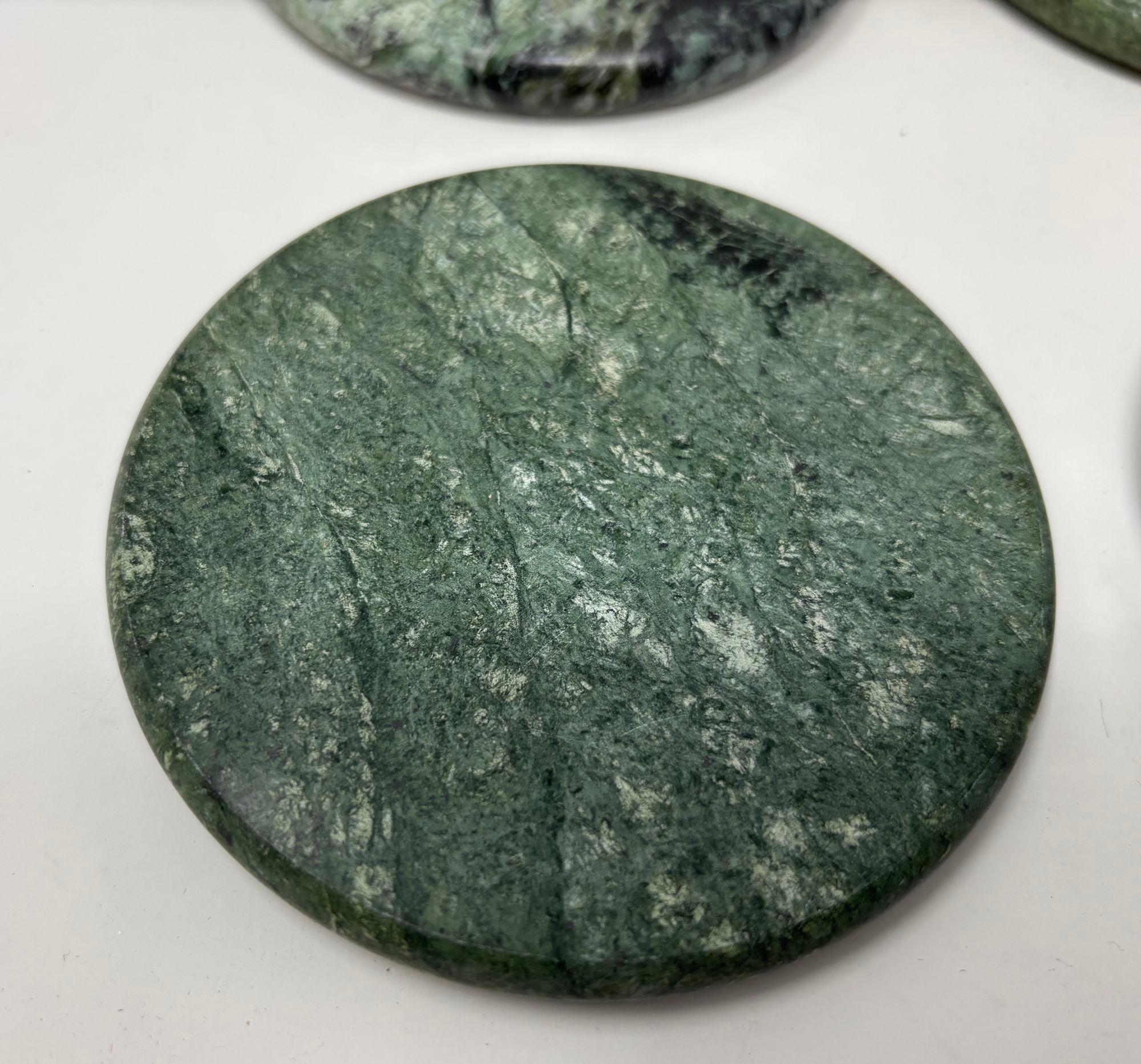 Postmoderne Vintage Green Marble Coasters Set 5 Pieces Handmade in Italy Collectible 1970 en vente