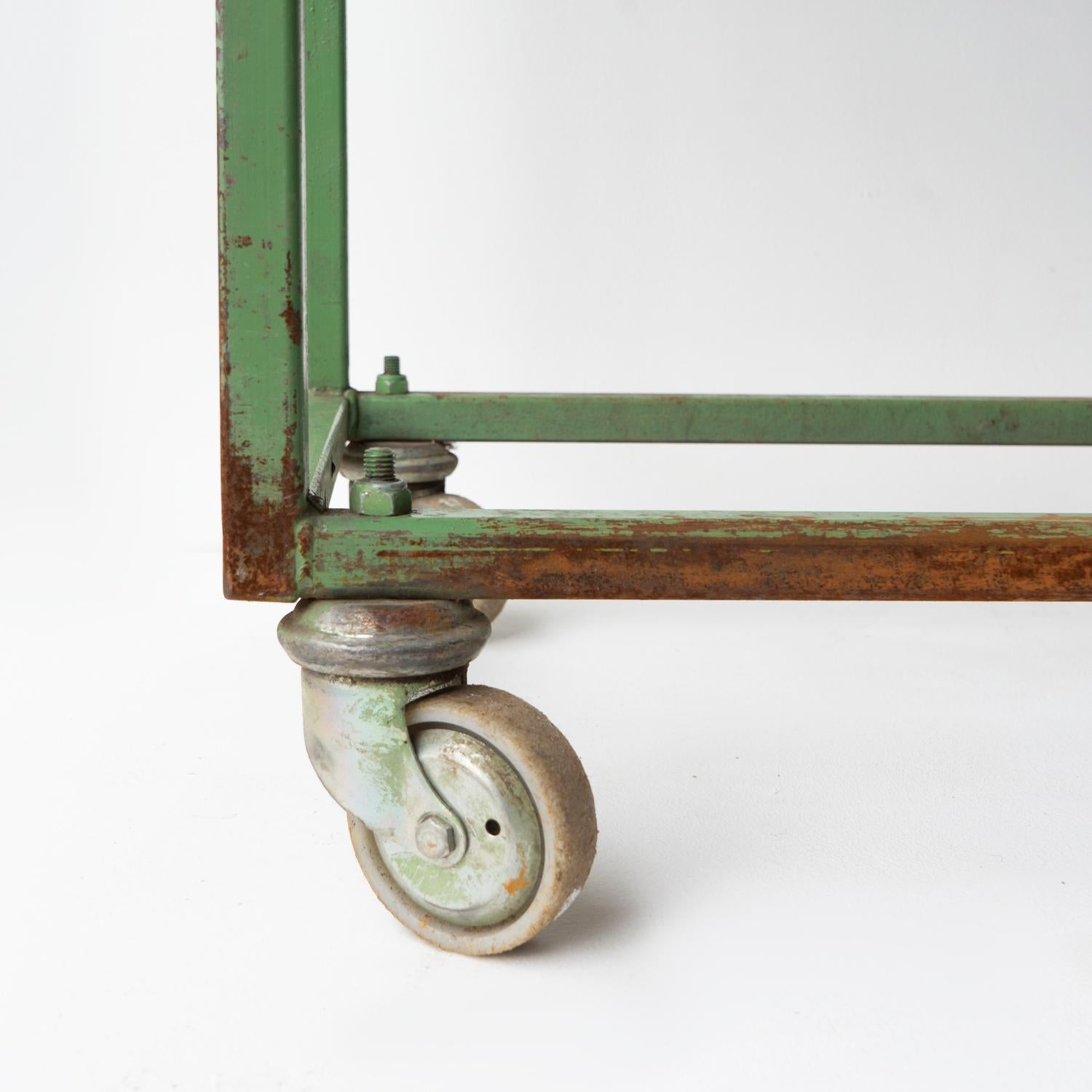 Vintage Green Metal Shoe Factory Shelving Rack Trolley, Mid 20th Century For Sale 2