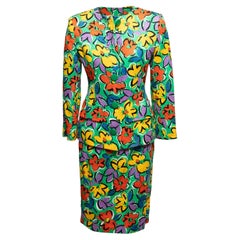 Traje de falda vintage verde y multicolor con estampado floral de Givenchy Talla US M