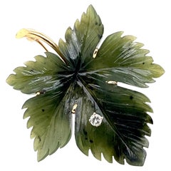 Vintage Green Nephrite Jade Diamond & 14k Yellow Gold Maple Leaf Brooch 1970s