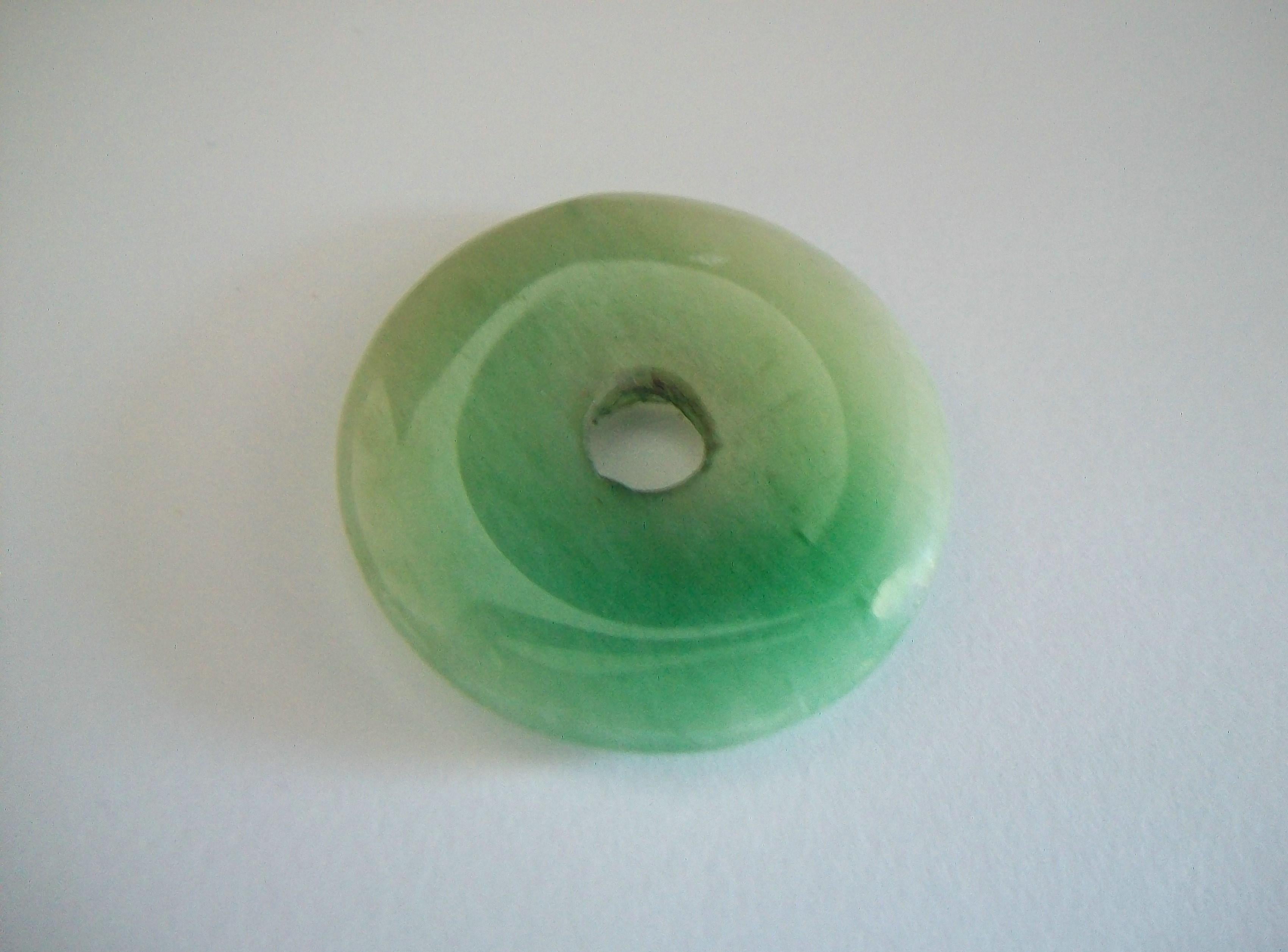 Vintage Green Nephrite Round Disk Pendant, China, 20th Century In Good Condition For Sale In Chatham, CA
