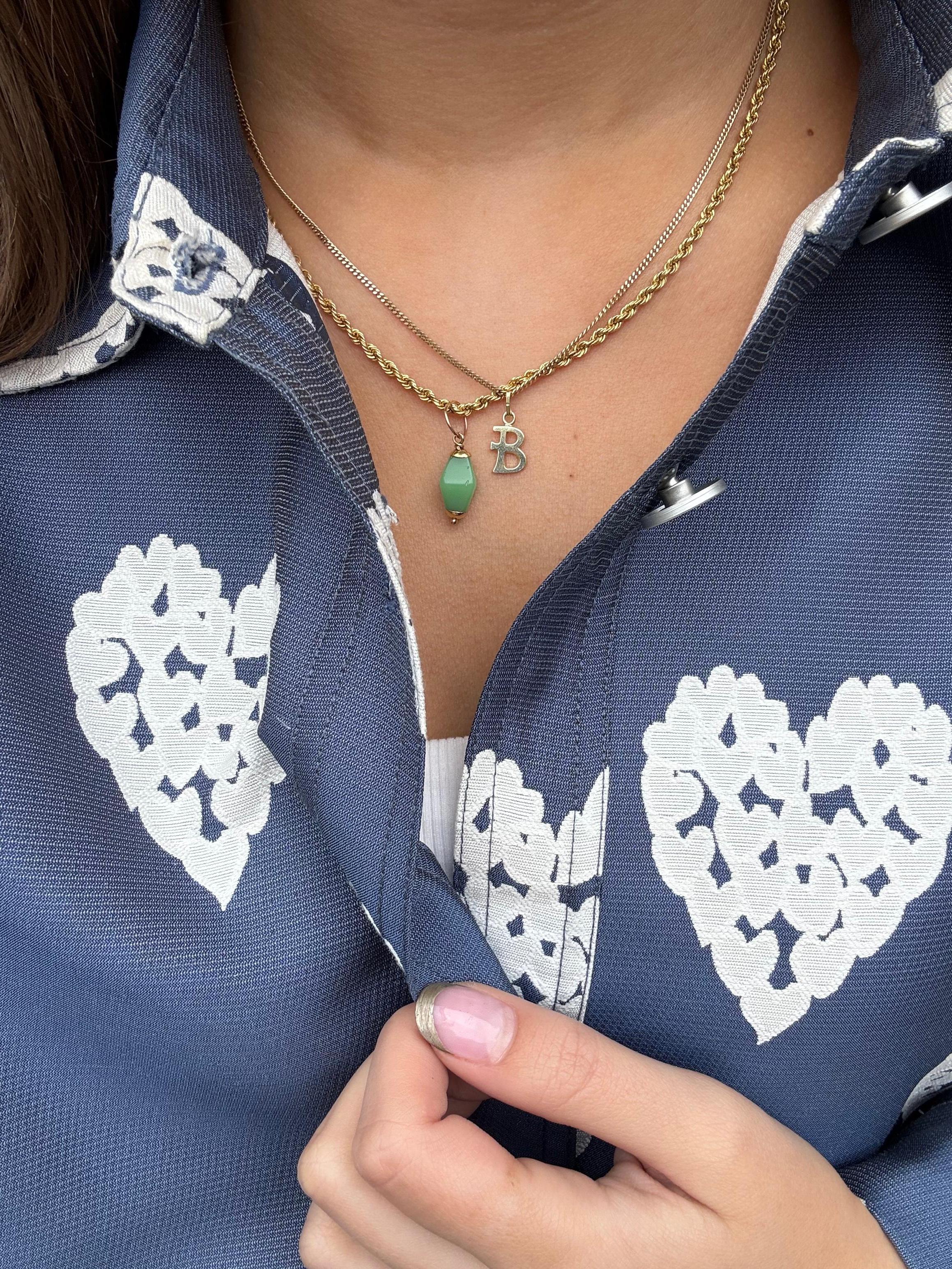 Vintage Green Opal Cabochon Gemstone Charm Pendant, 14K For Sale 1