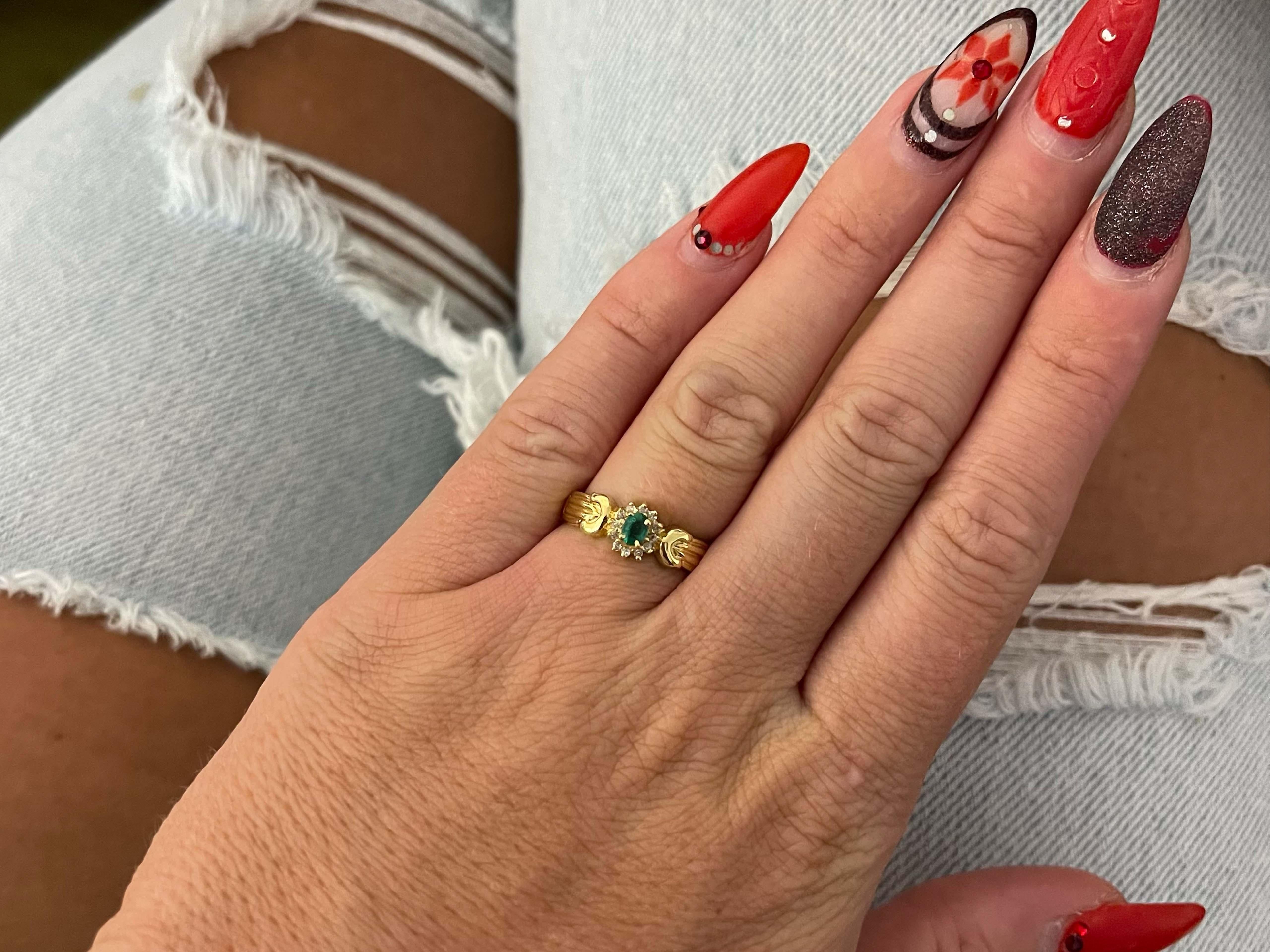 Item Specifications:

Metal: 14K Yellow Gold

Style: Statement Ring

Ring Size: 6.5 (resizing available for a fee)

Total Weight: 2.5 Grams

Ring Height: 7.18 mm

Gemstone Specifications:

Gemstone: 1 Green Emerald

Shape: Oval

Emerald