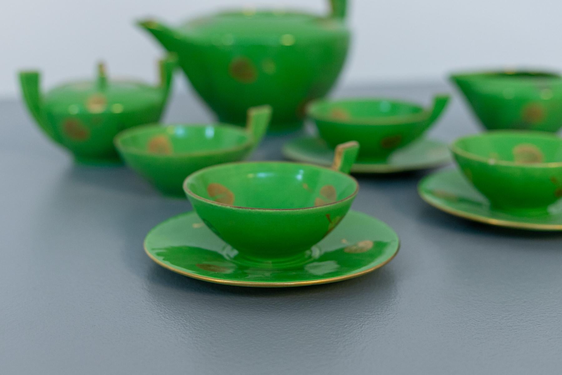 Vintage Green Porcelain Tea Set 2