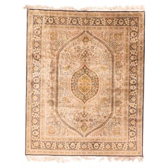 Feiner persischer Qum-Teppich aus Seide im Qum-Design 8'1'' x 10'0''