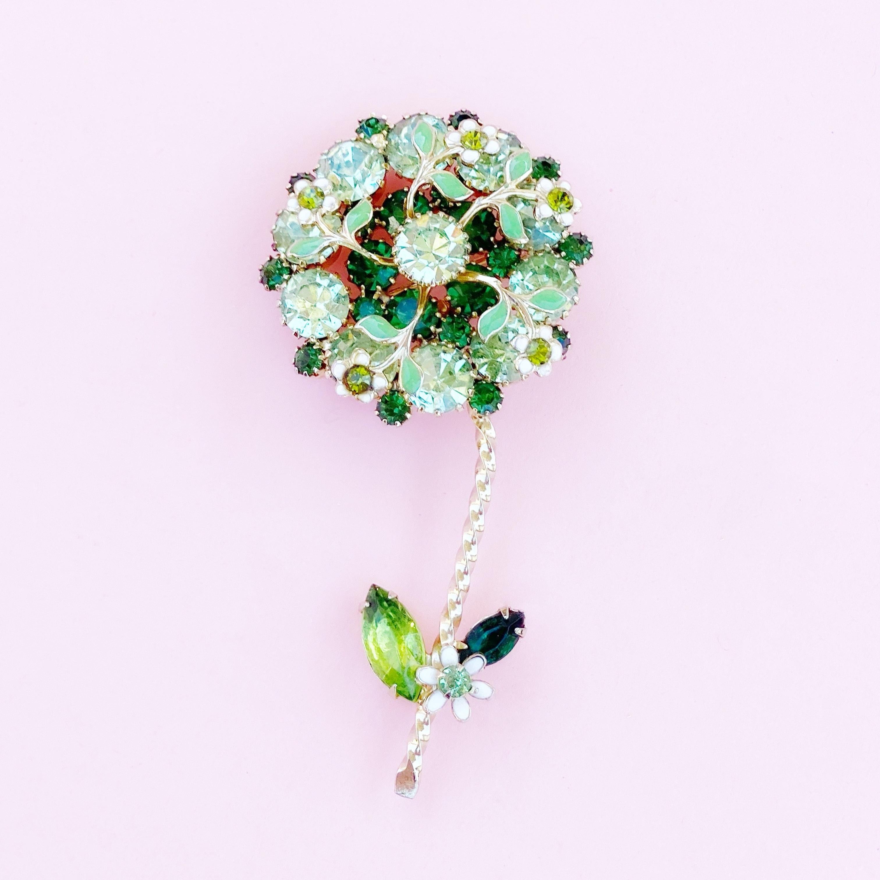 green flower brooch