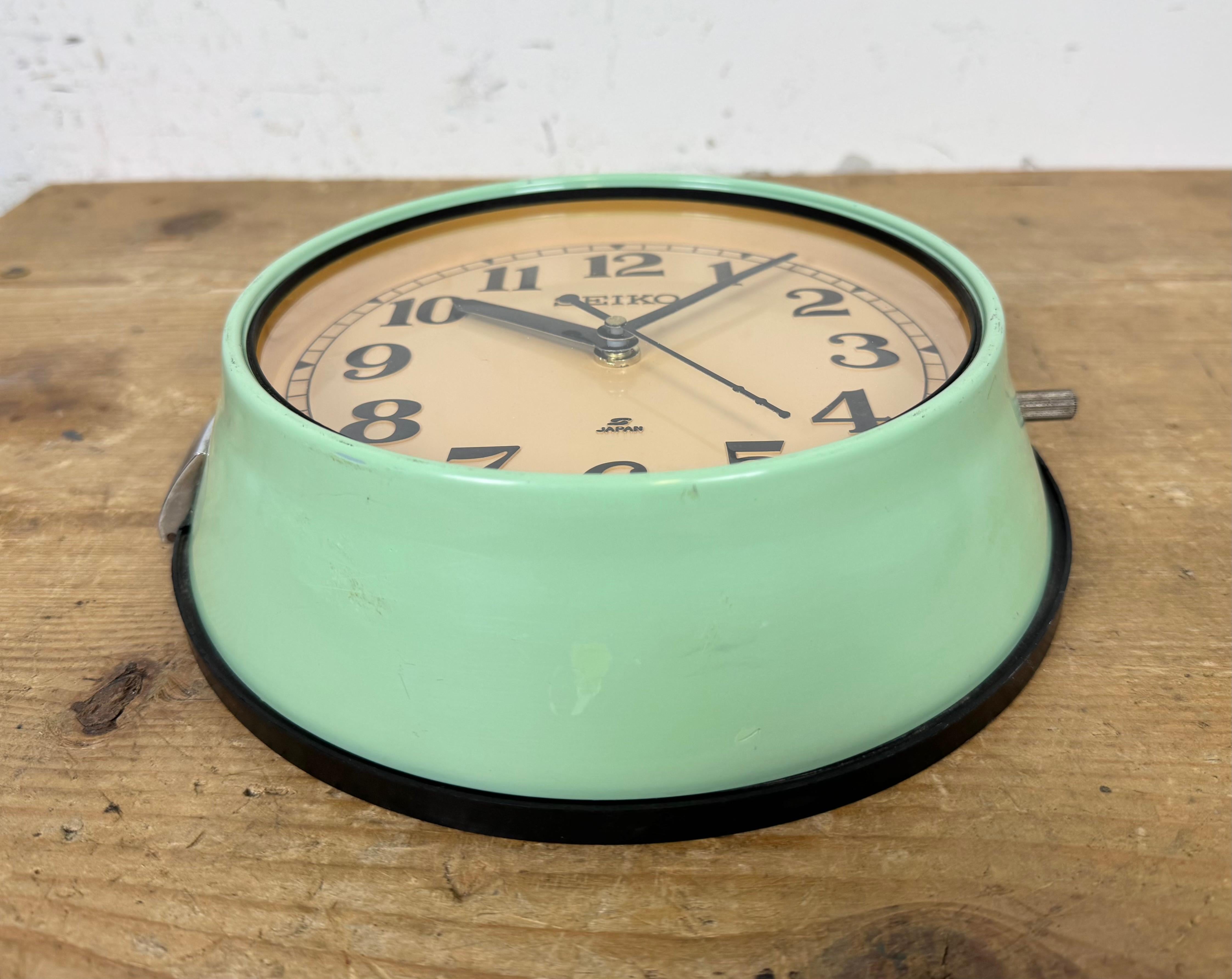 Reloj de pared de barcos Seiko verde vintage, años 70 en venta 3