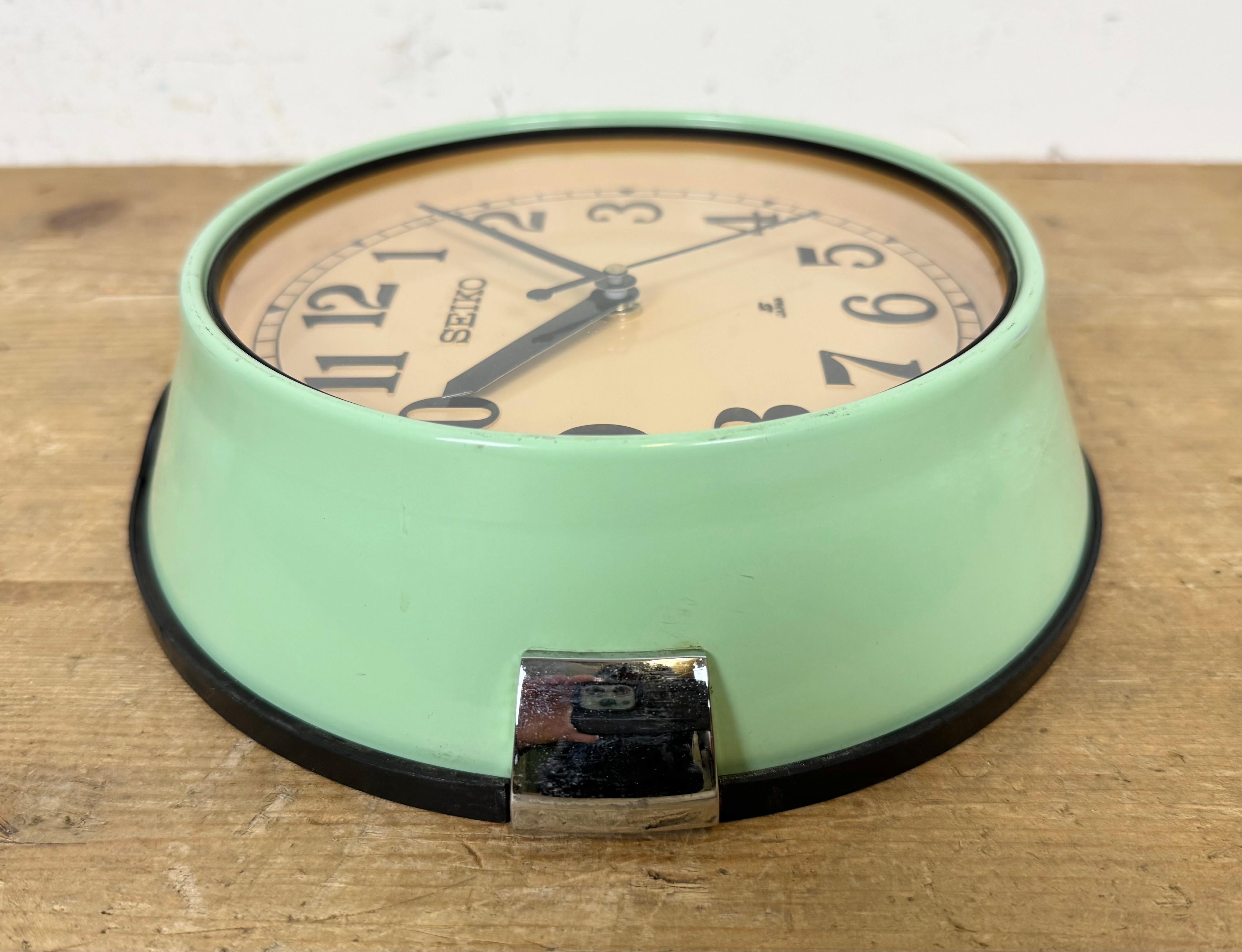 Reloj de pared de barcos Seiko verde vintage, años 70 en venta 7