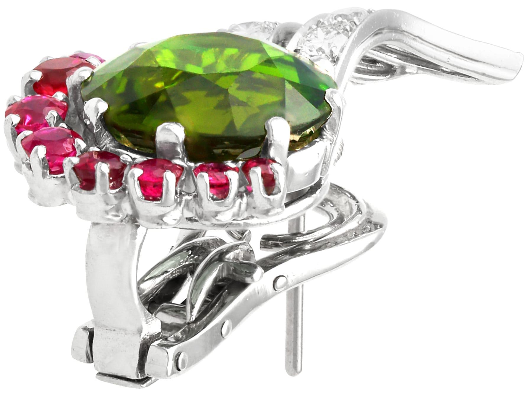 Vintage Green Tourmaline Ruby and Diamond 18k White Gold Earrings Circa 1950 In Excellent Condition For Sale In Jesmond, Newcastle Upon Tyne