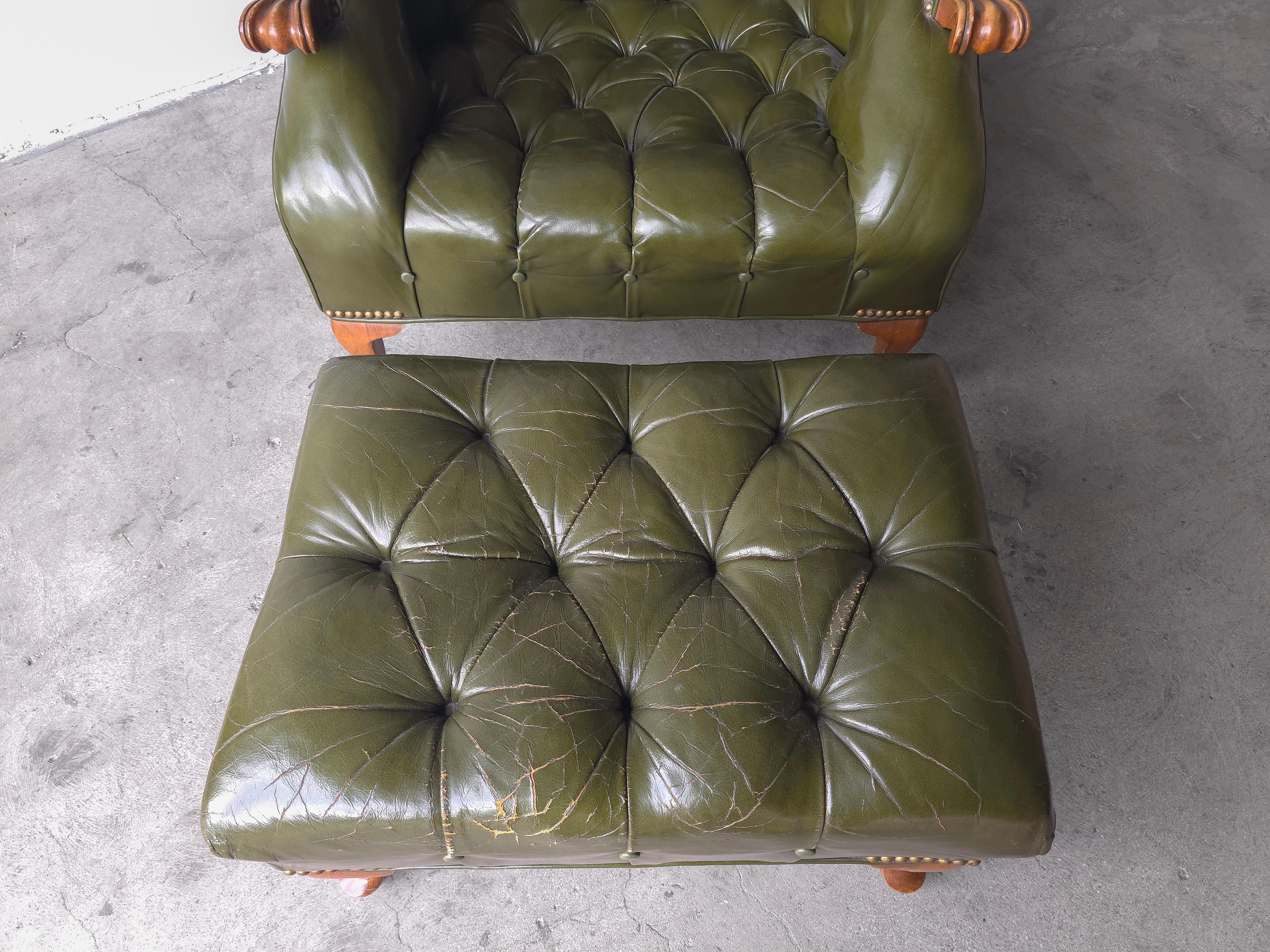 Vintage Green Tufted Leather Sleepy Hollow Chair and Ottoman For Sale 8