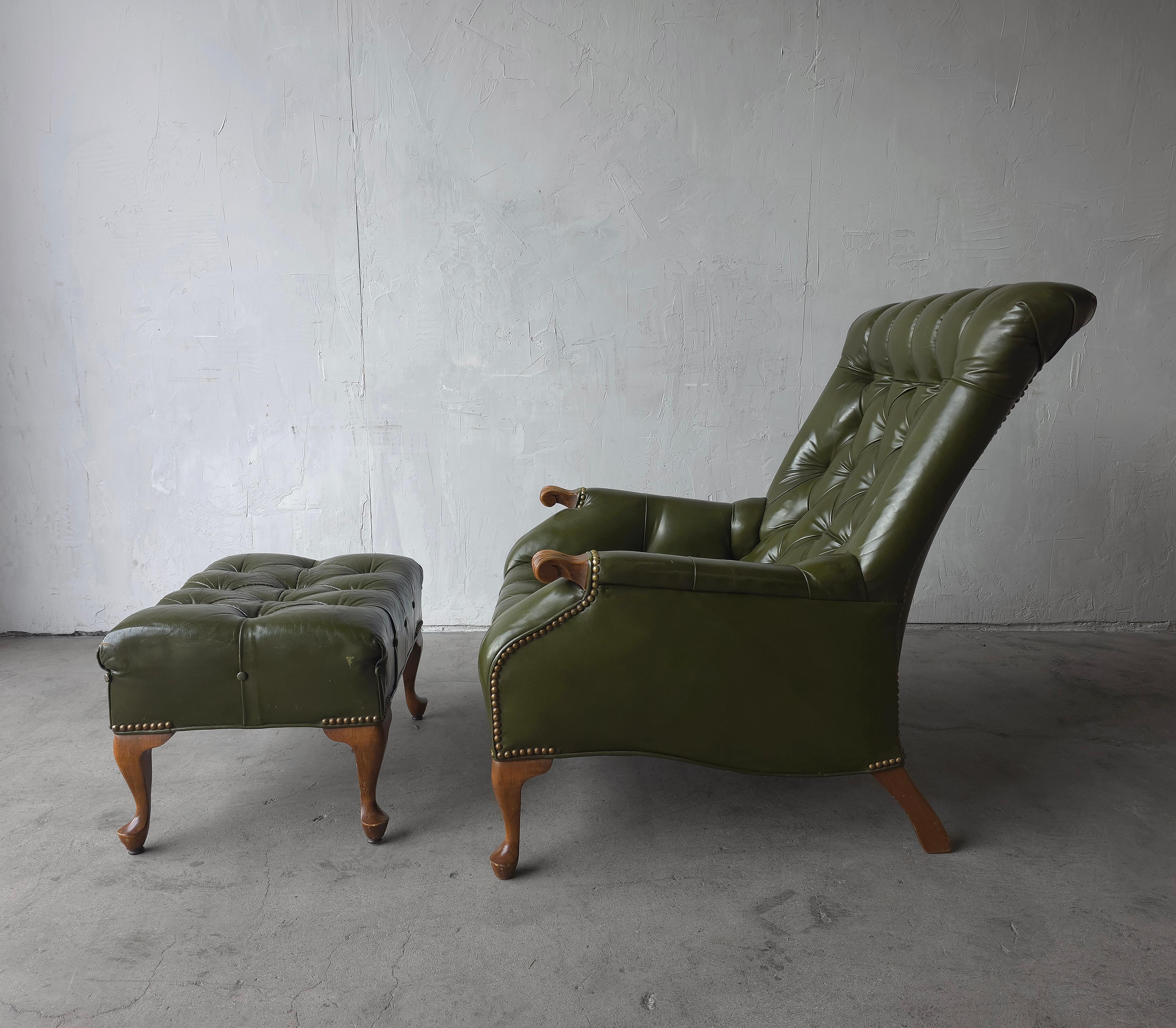 20th Century Vintage Green Tufted Leather Sleepy Hollow Chair and Ottoman For Sale
