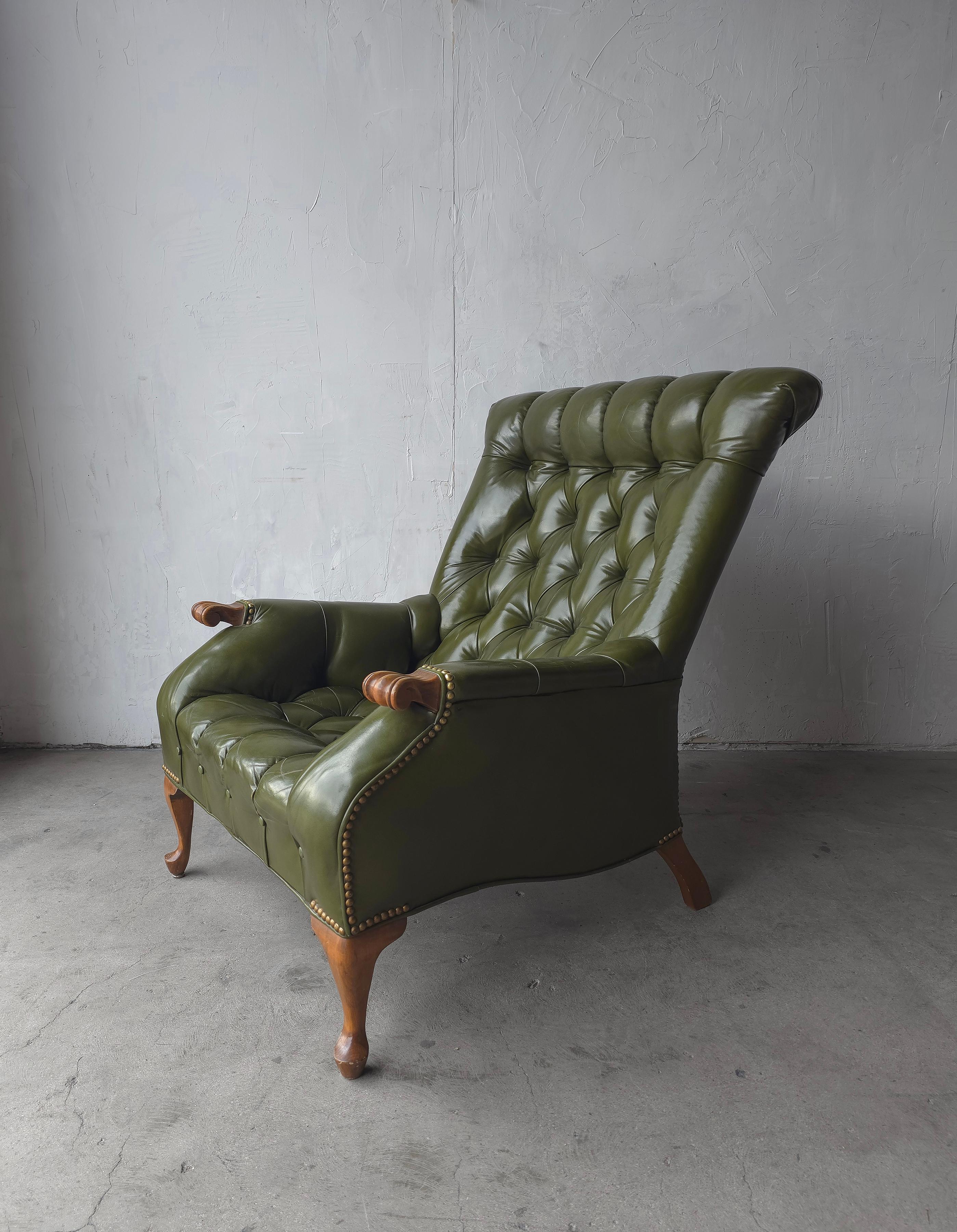 Vintage Green Tufted Leather Sleepy Hollow Chair and Ottoman For Sale 3