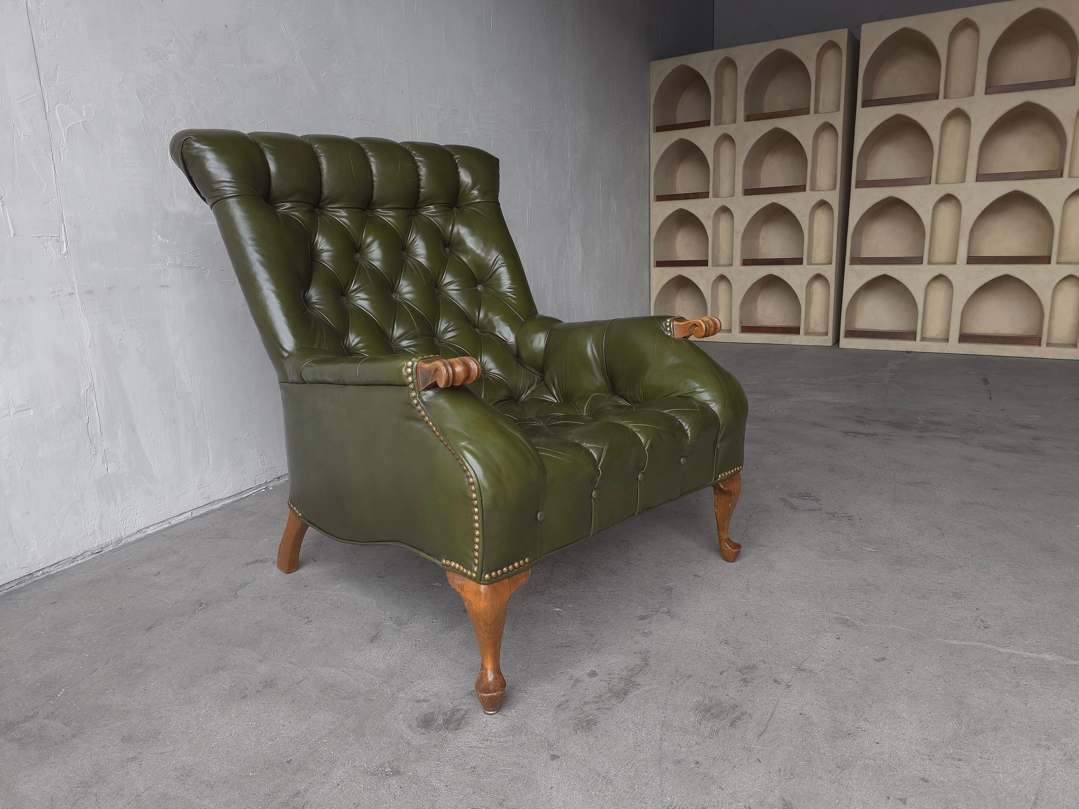 Vintage Green Tufted Leather Sleepy Hollow Chair and Ottoman For Sale 4