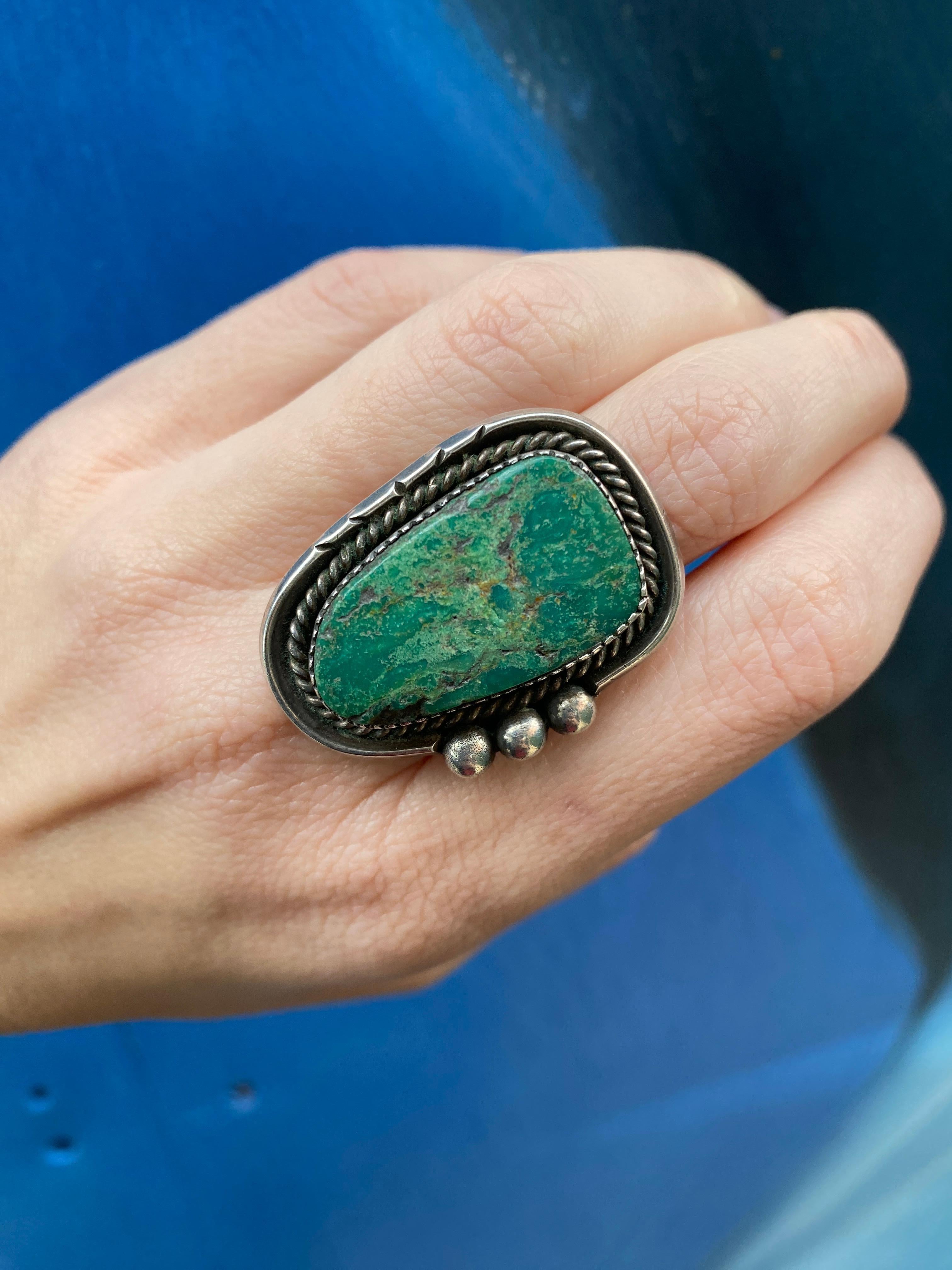 Vintage Green Turquoise Sterling Silver Ring For Sale 6