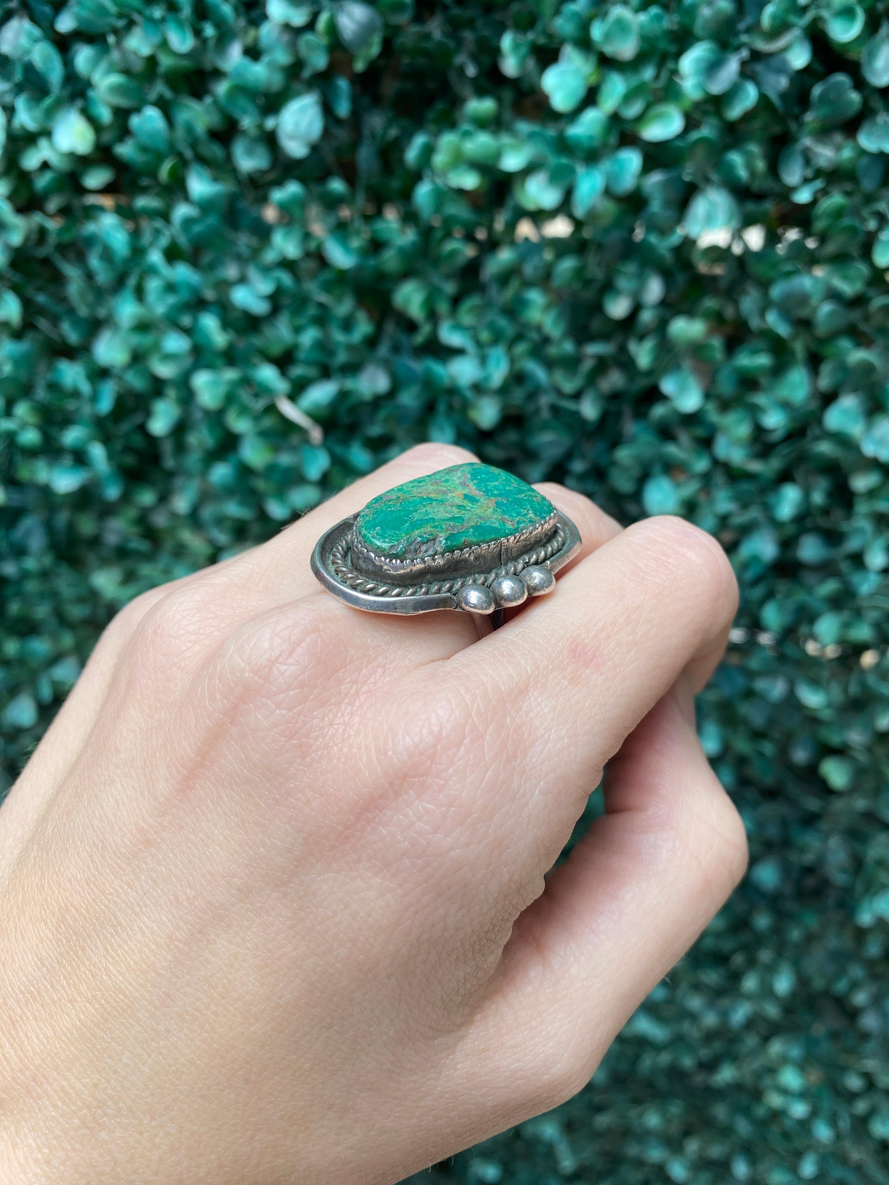 Vintage Green Turquoise Sterling Silver Ring For Sale 8