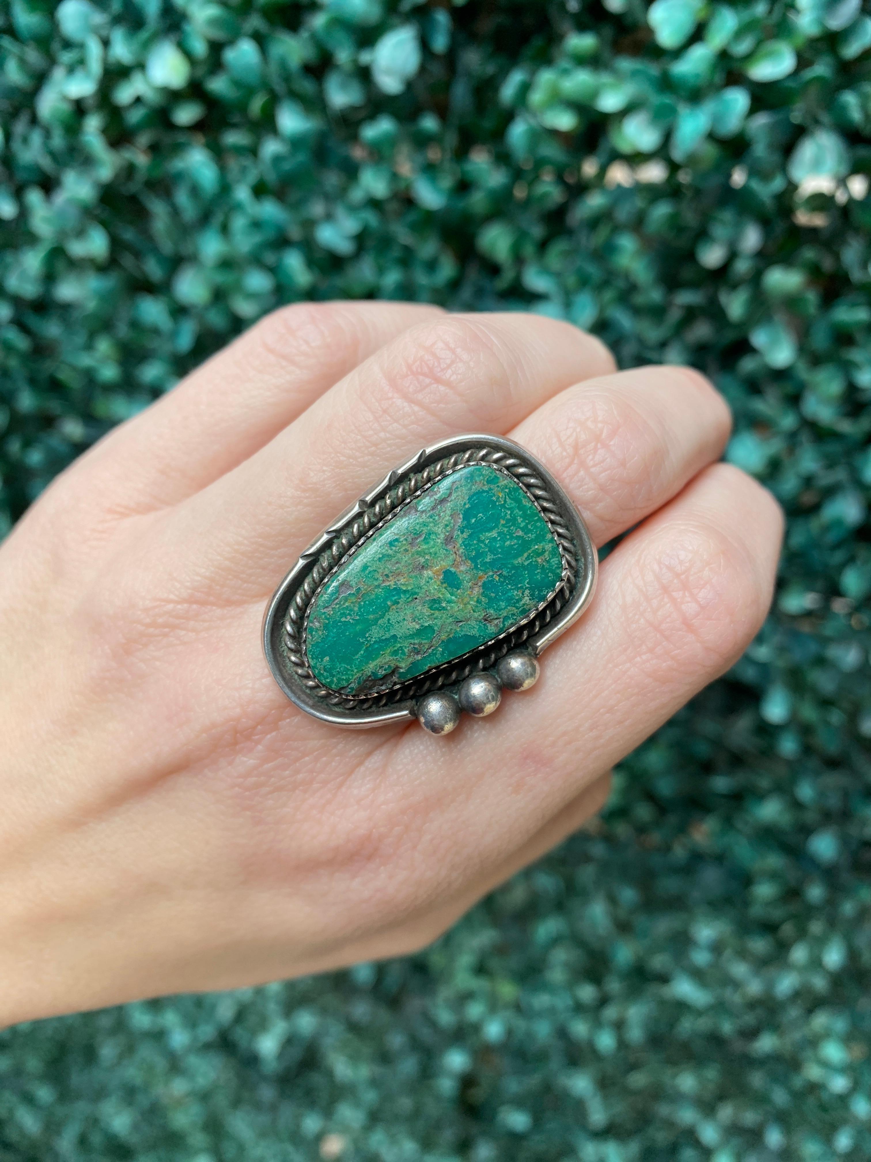 Vintage Green Turquoise Sterling Silver Ring For Sale 10