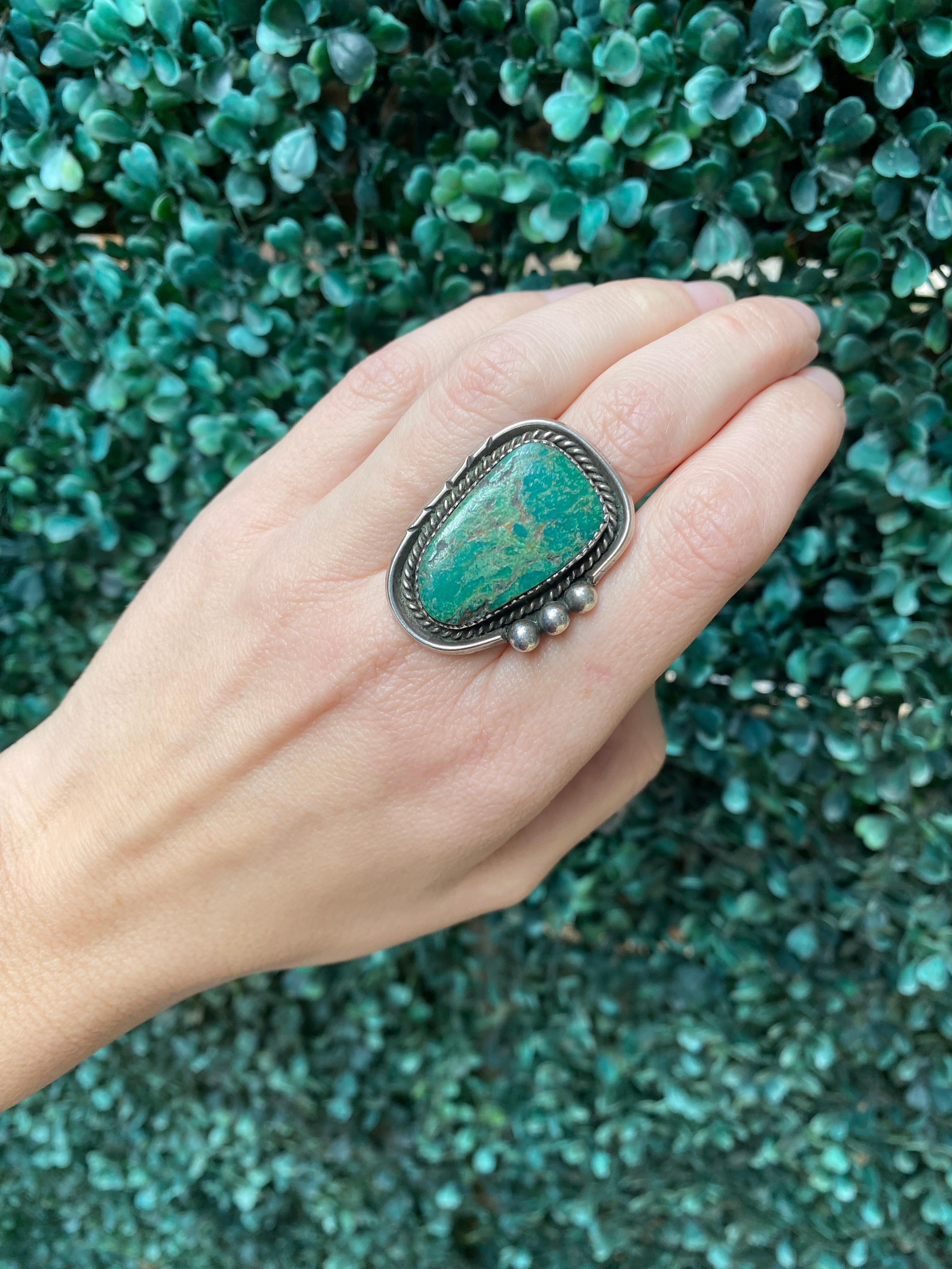 Vintage Green Turquoise Sterling Silver Ring For Sale 2