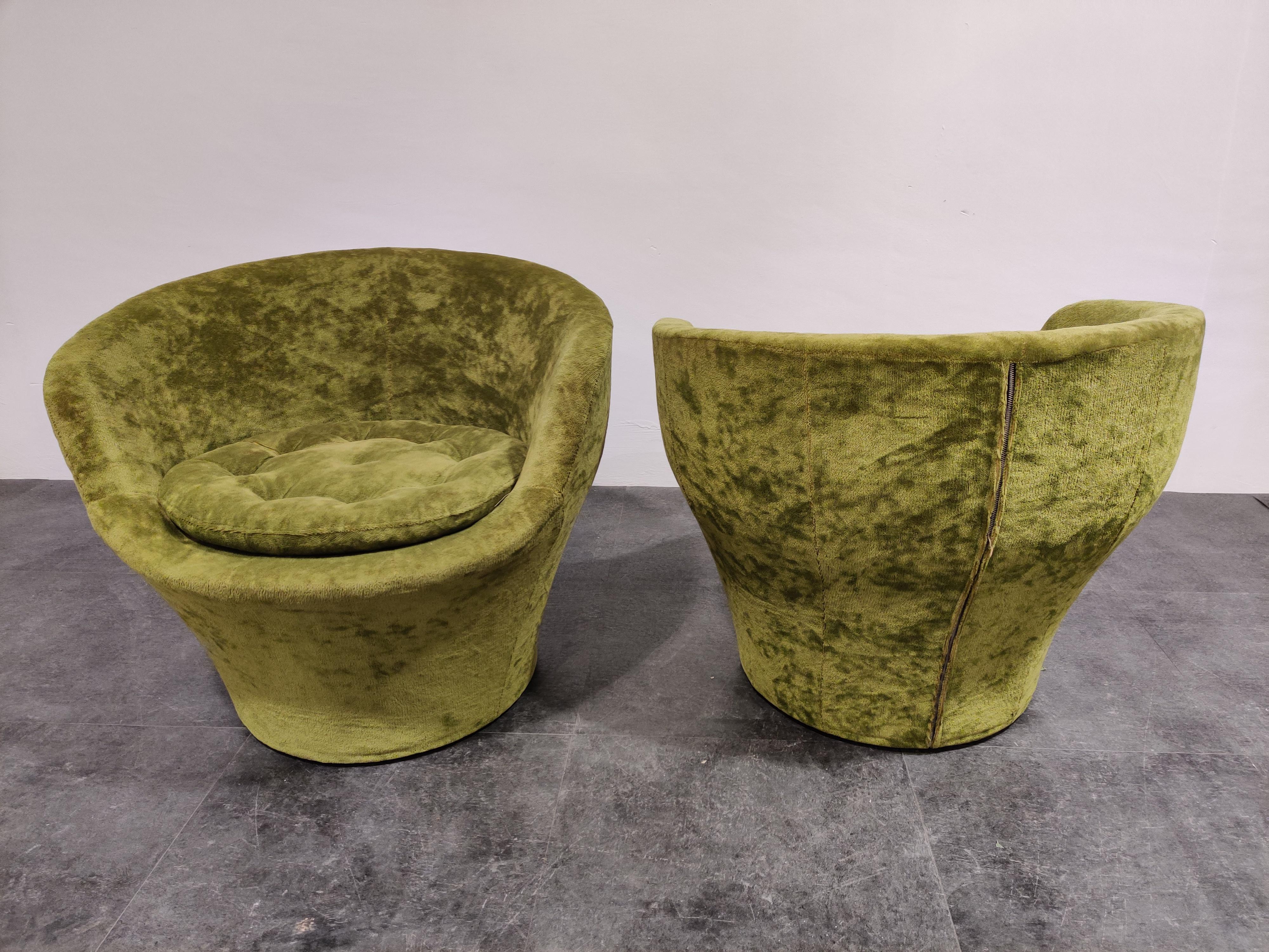 Late 20th Century Vintage Green Velvet Cocktail Chairs, 1960s