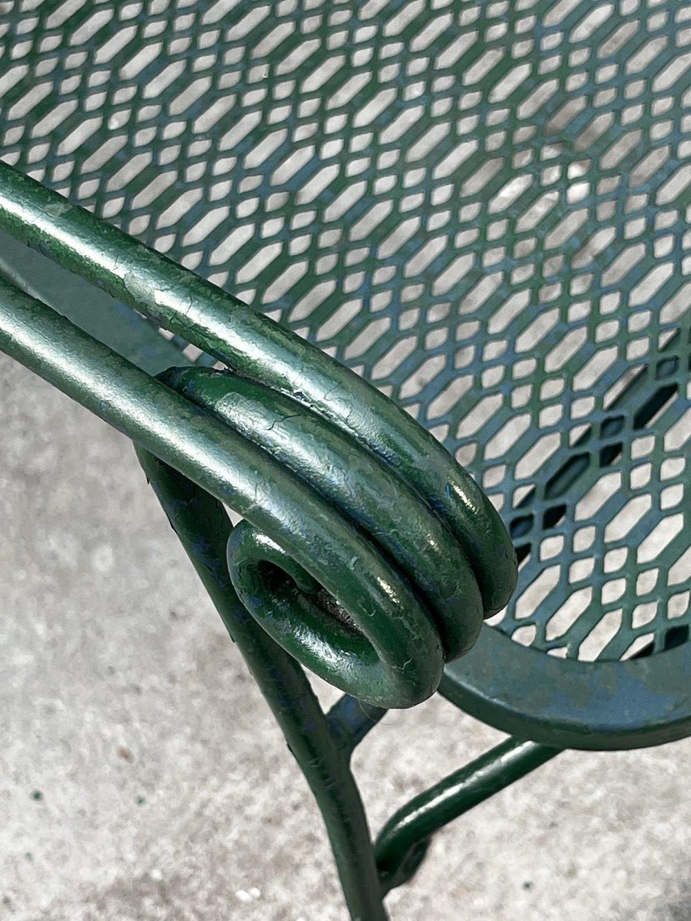 Vintage Green Wrought Iron Table and Chairs For Sale 1