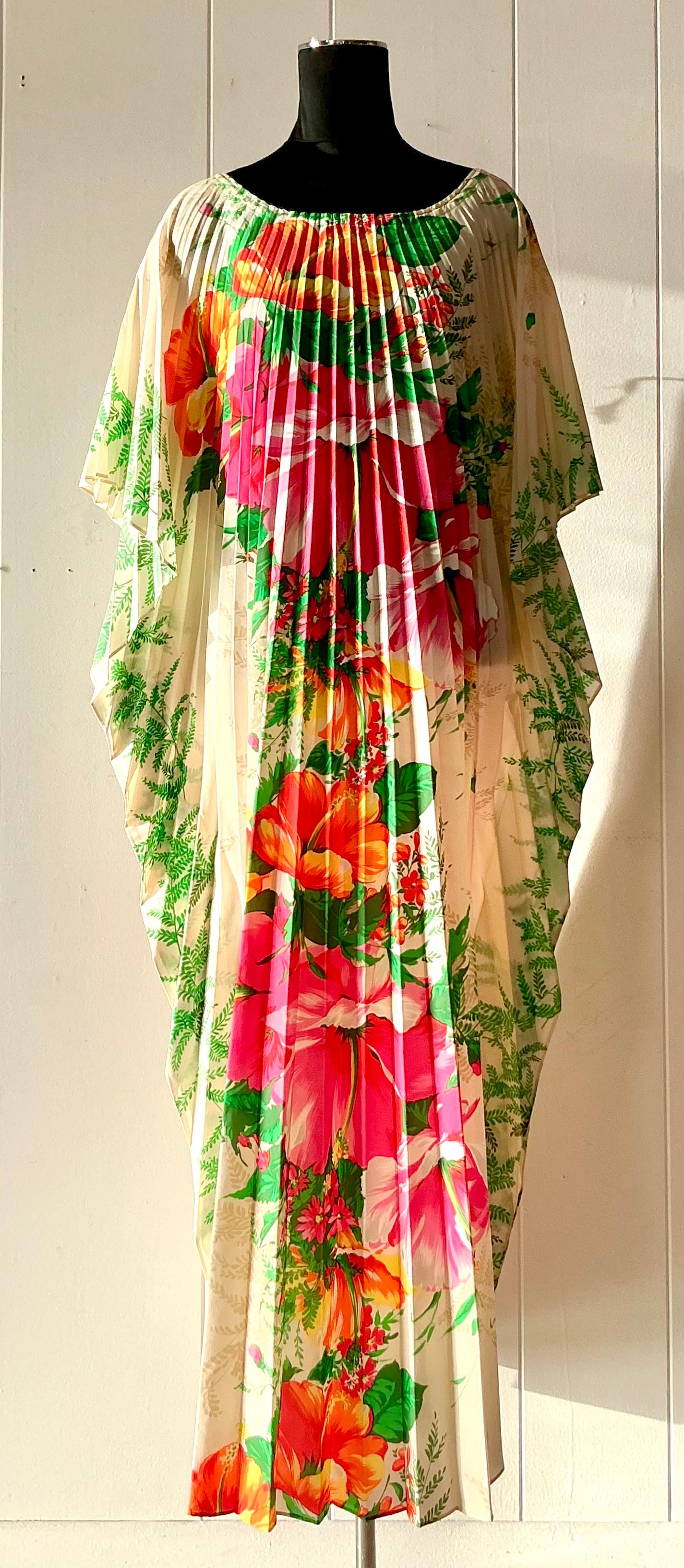 Vintage Greencastle 1970s Tropische Akkordeon Falte Kaftan (Braun) im Angebot