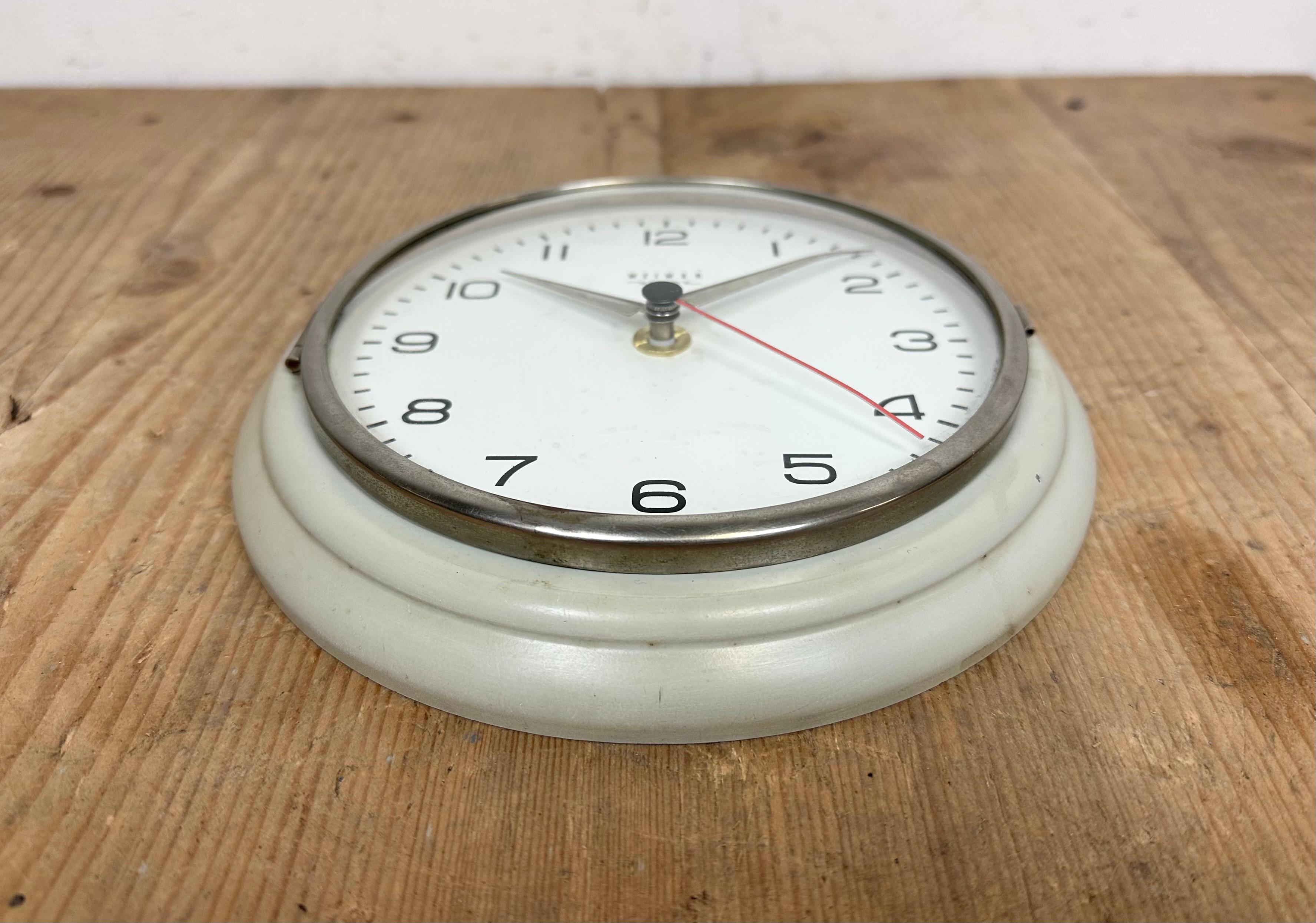Vintage Grey East German Wall Clock from Weimar Electric, 1970s 4