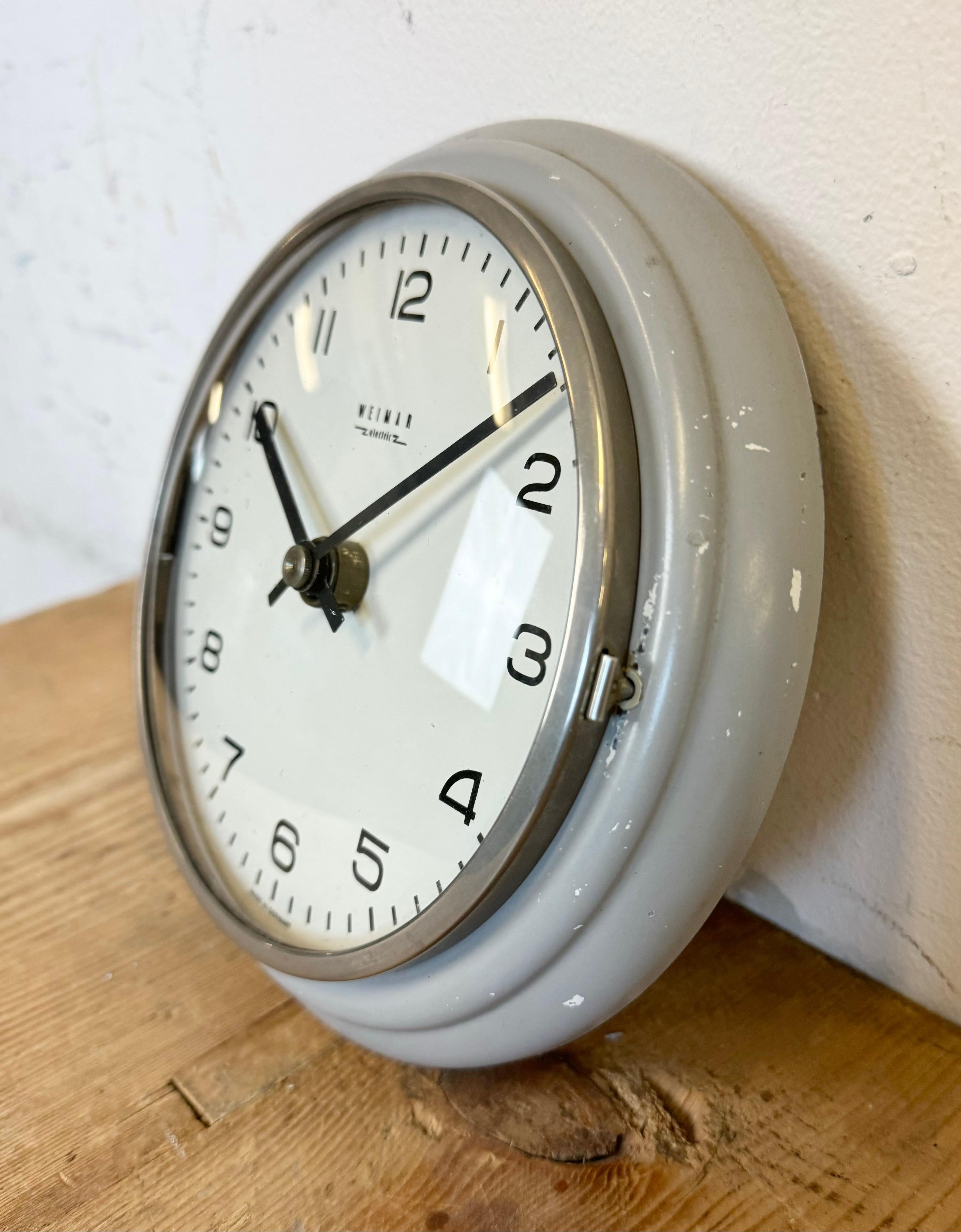 Late 20th Century Vintage Grey East German Wall Clock from Weimar Electric, 1970s For Sale