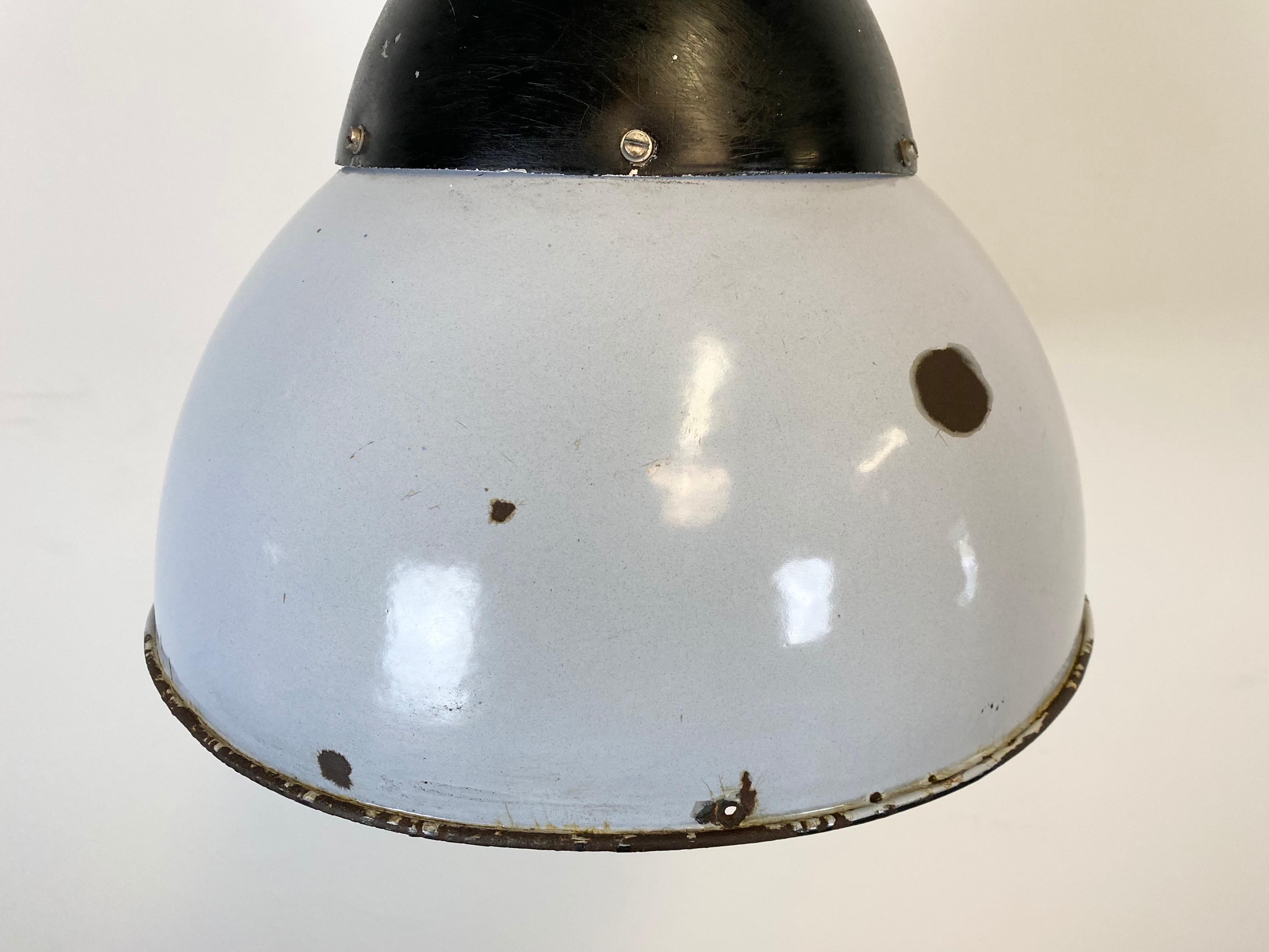 Vintage Grey Enameled Hanging Lamp In Good Condition For Sale In Kojetice, CZ