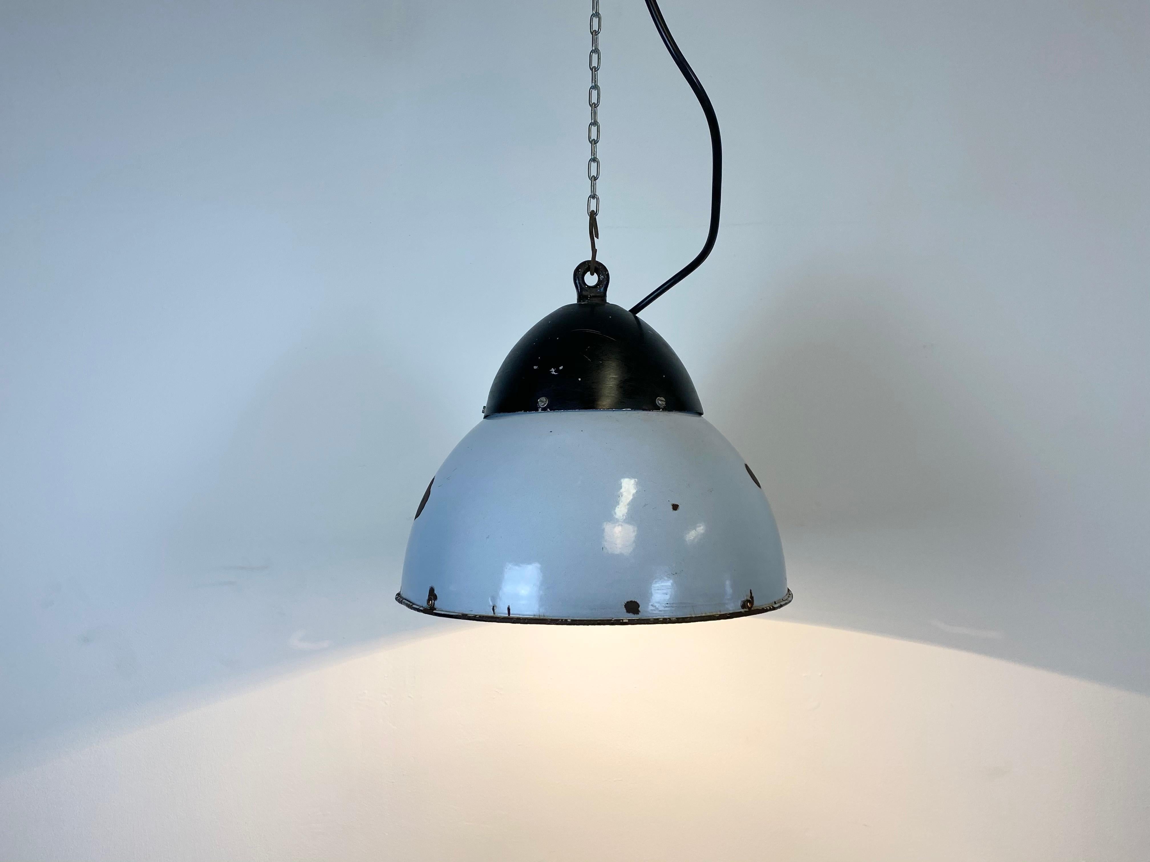Vintage Grey Enameled Hanging Lamp For Sale 2