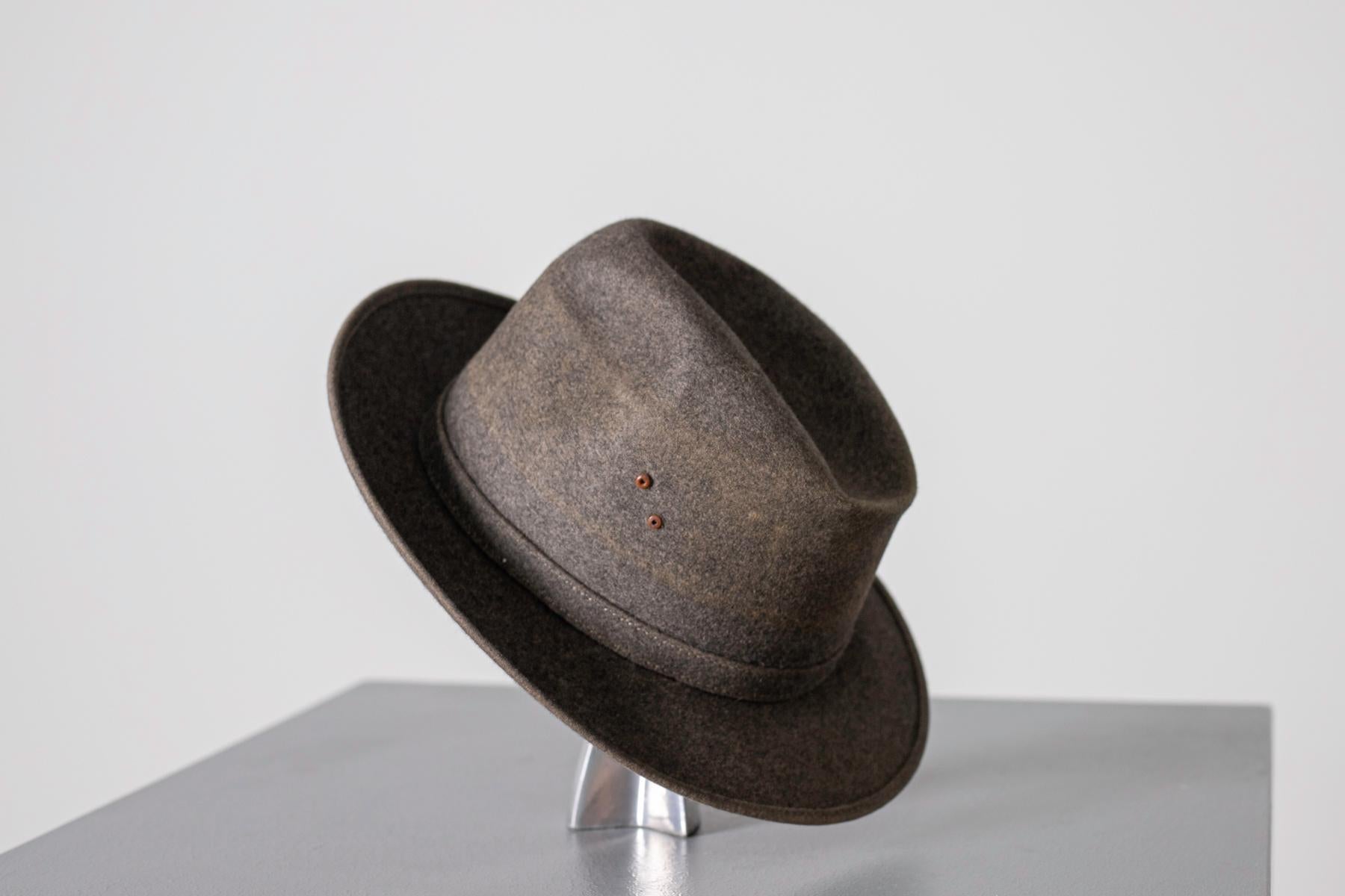 Gray Vintage Grey Felt Hat For Sale
