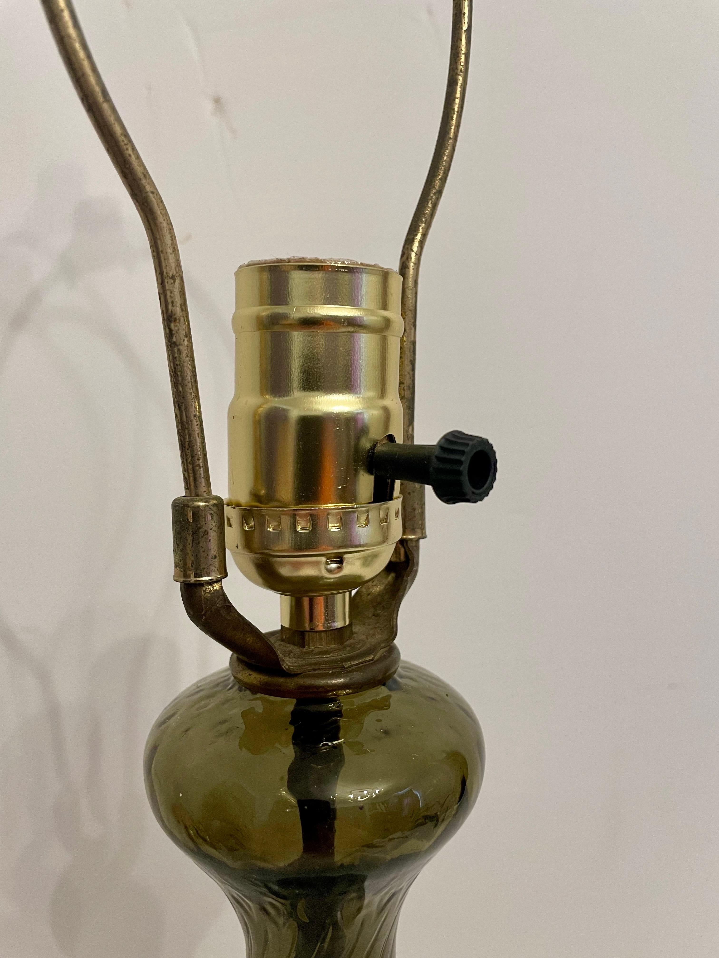 Lampe à poser vintage en verre gris Bon état - En vente à New York, NY