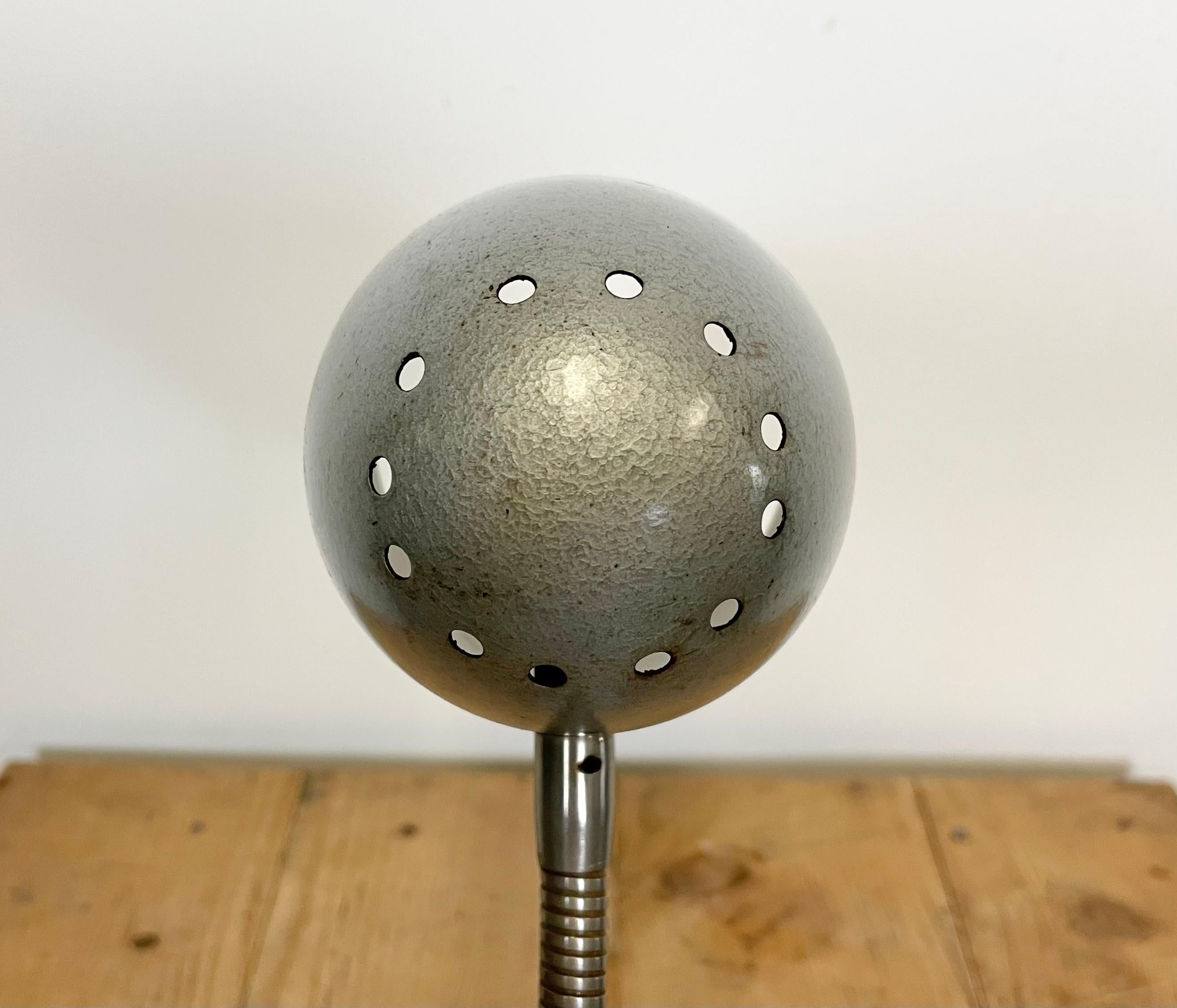Vintage Grey Gooseneck Desk Lamp, 1960s 1